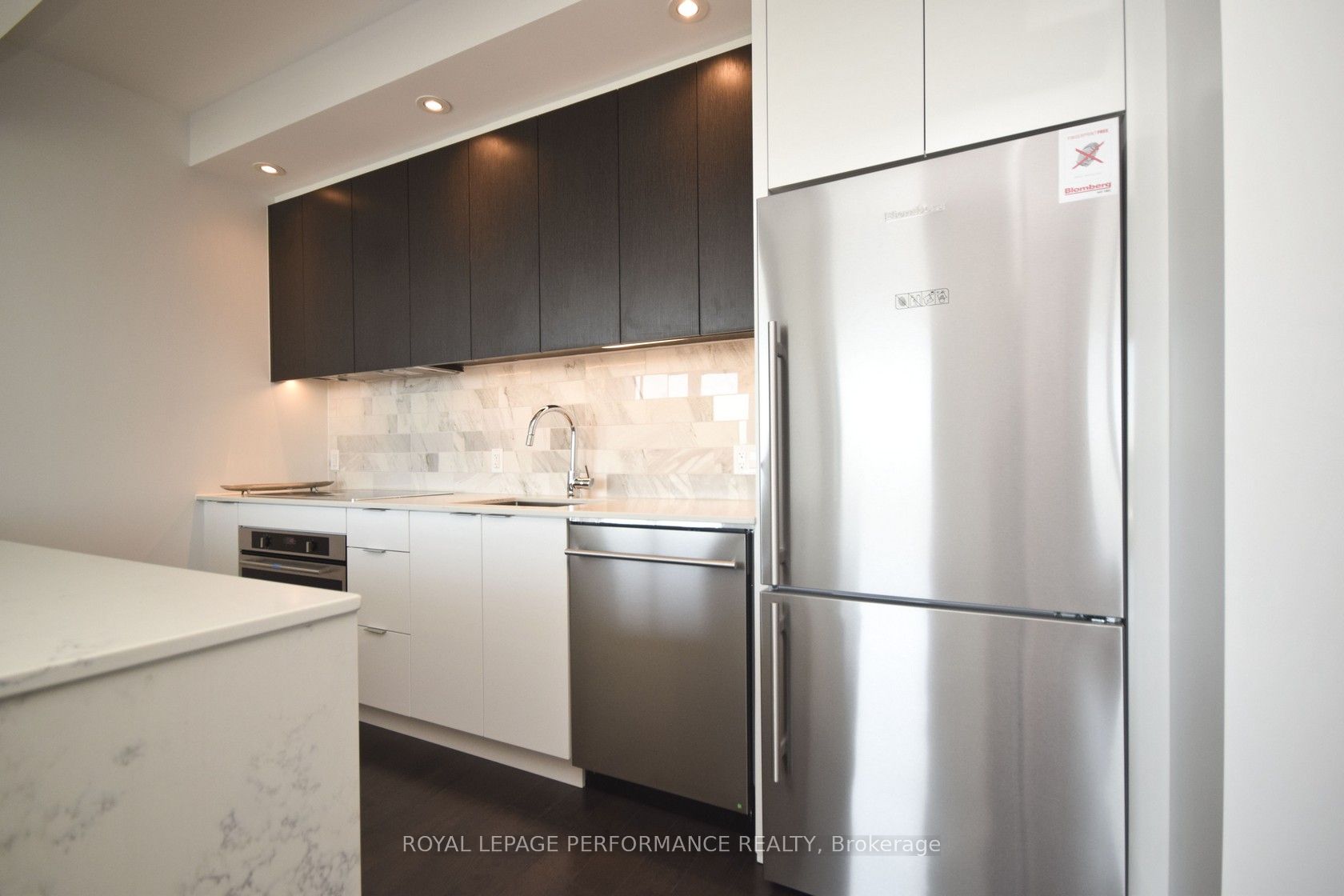 20 Daly Avenue 2109 Property Photo 8