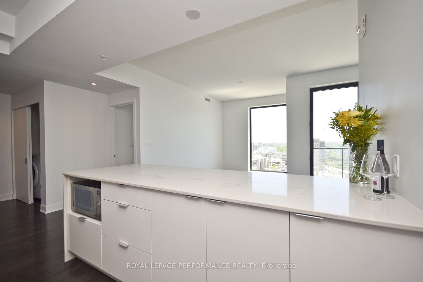 20 Daly Avenue 2109 Property Photo 10