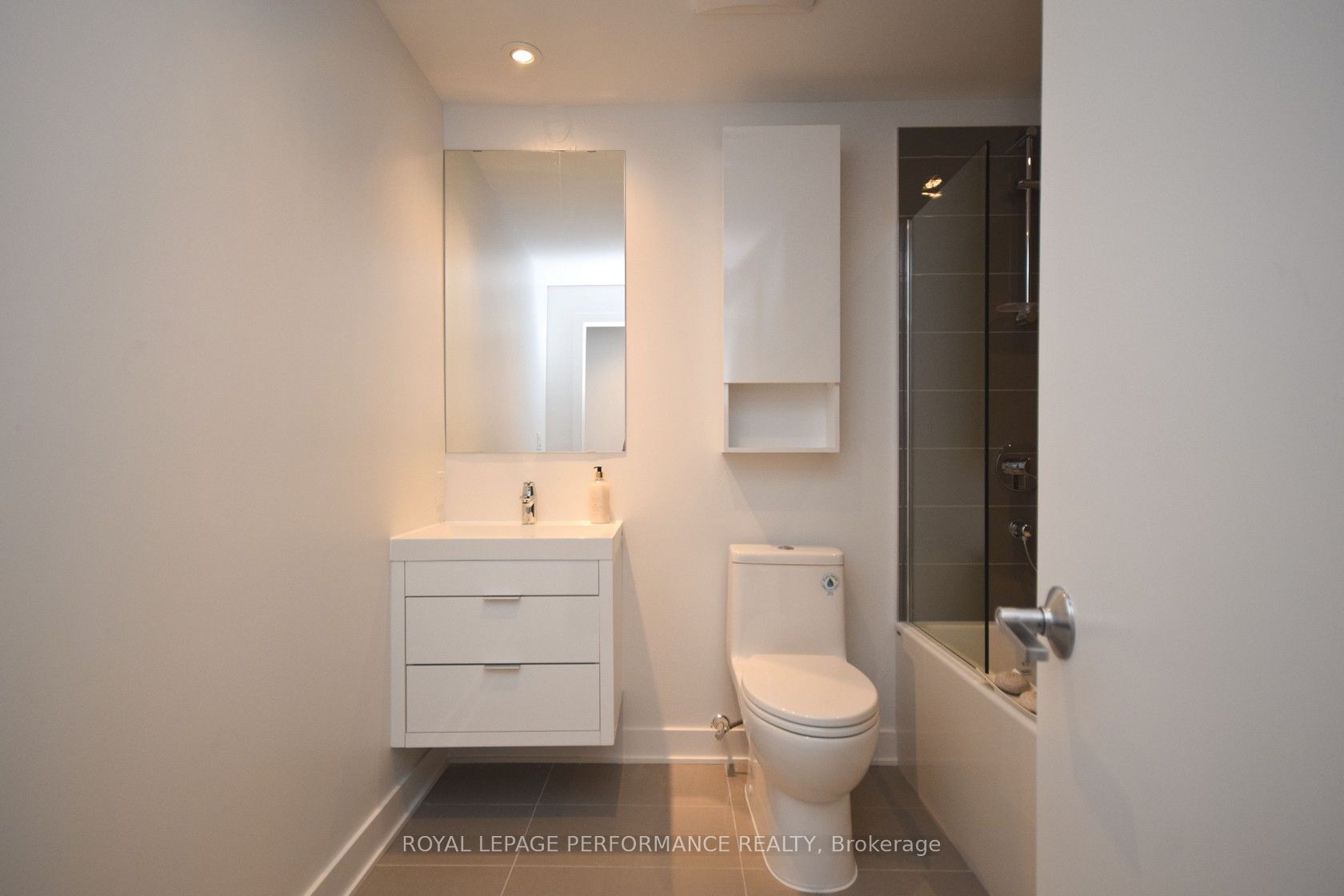 20 Daly Avenue 2109 Property Photo 23