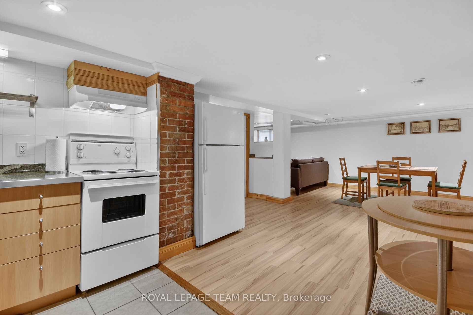 64 Delaware Avenue Property Photo 4