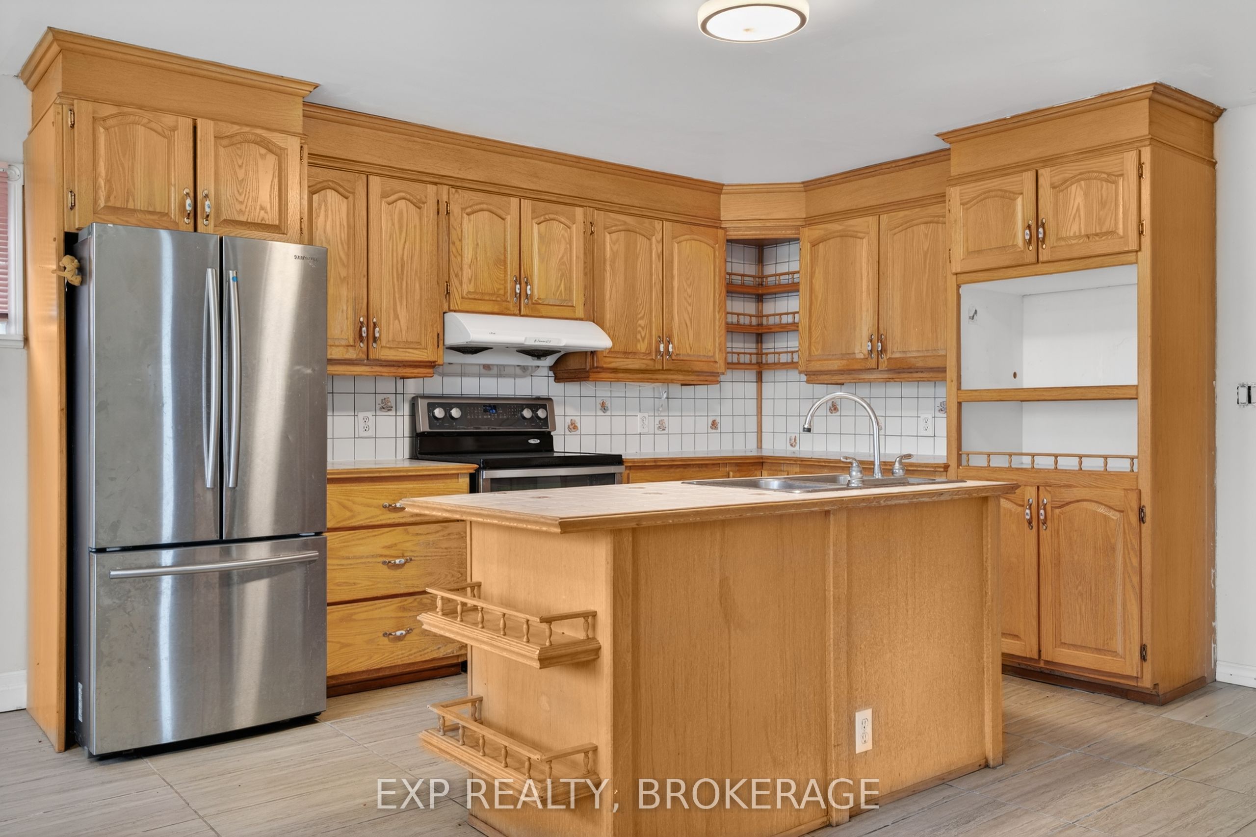 488 Boundary Road Property Photo 13