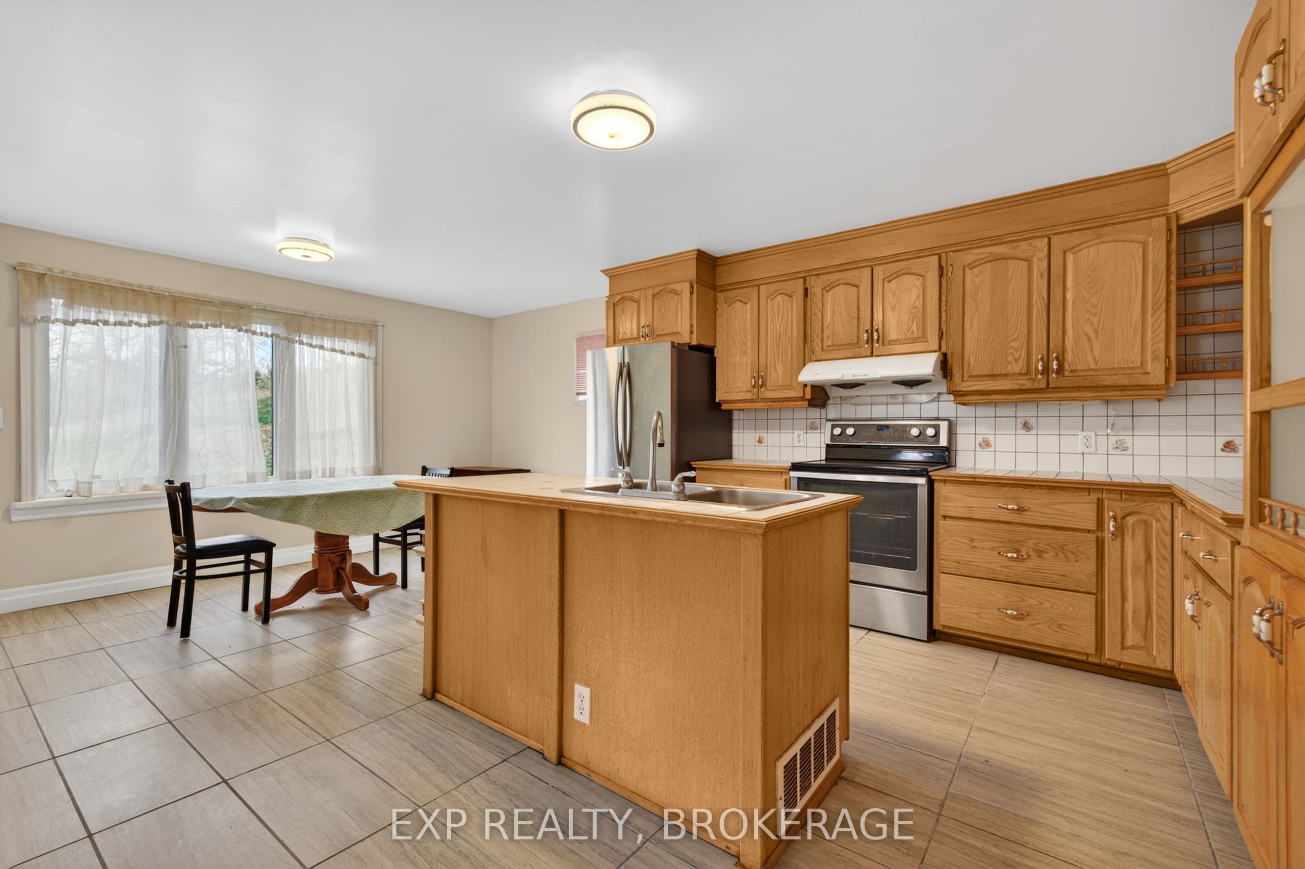 488 Boundary Road Property Photo 15