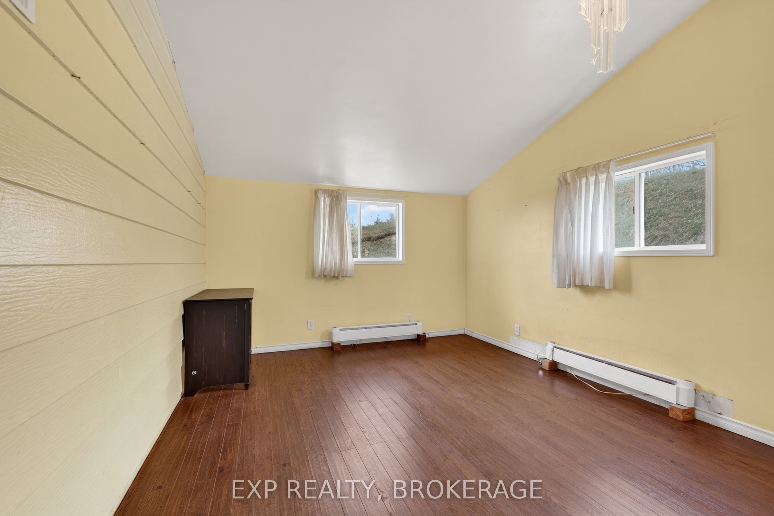 488 Boundary Road Property Photo 33