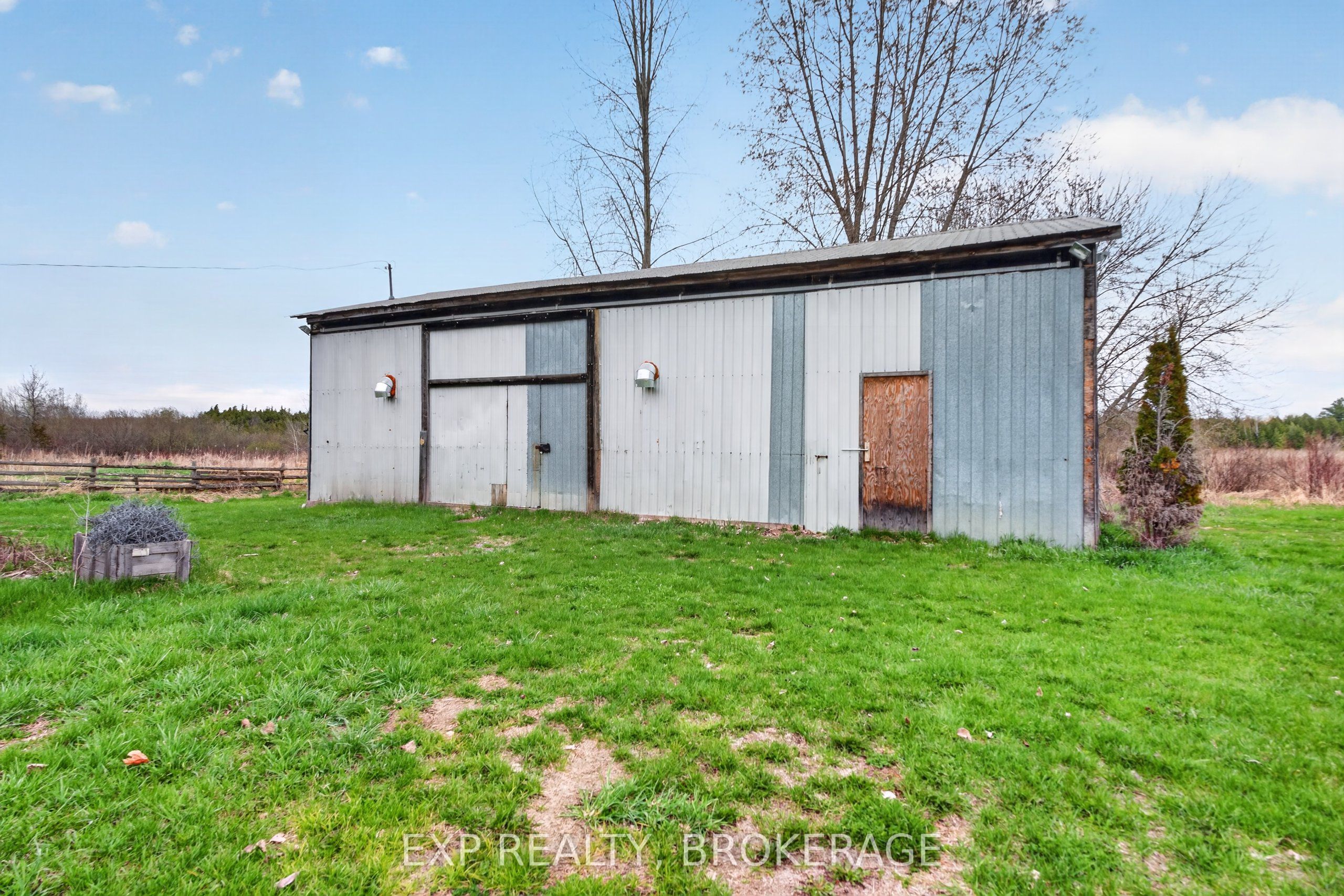 488 Boundary Road Property Photo 43