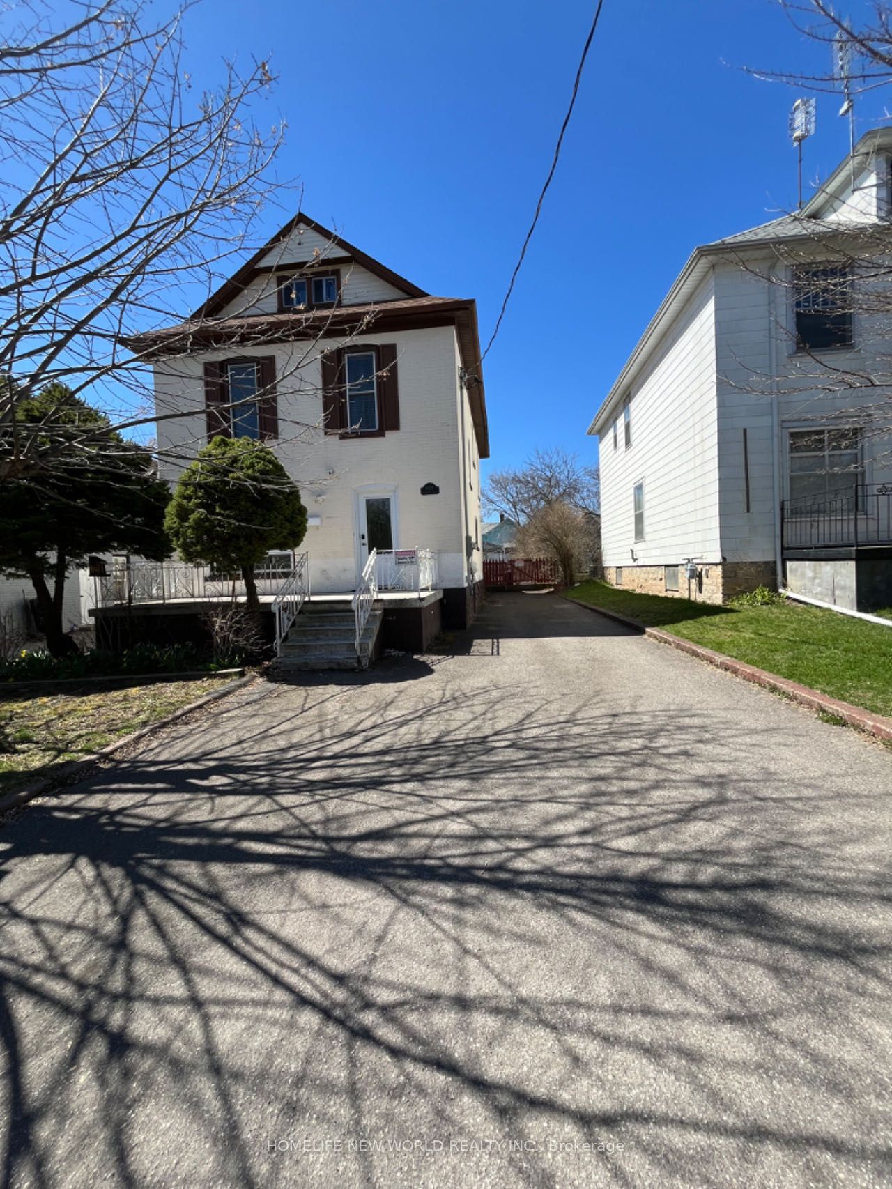 5021 Saint Clair Avenue Property Photo 1