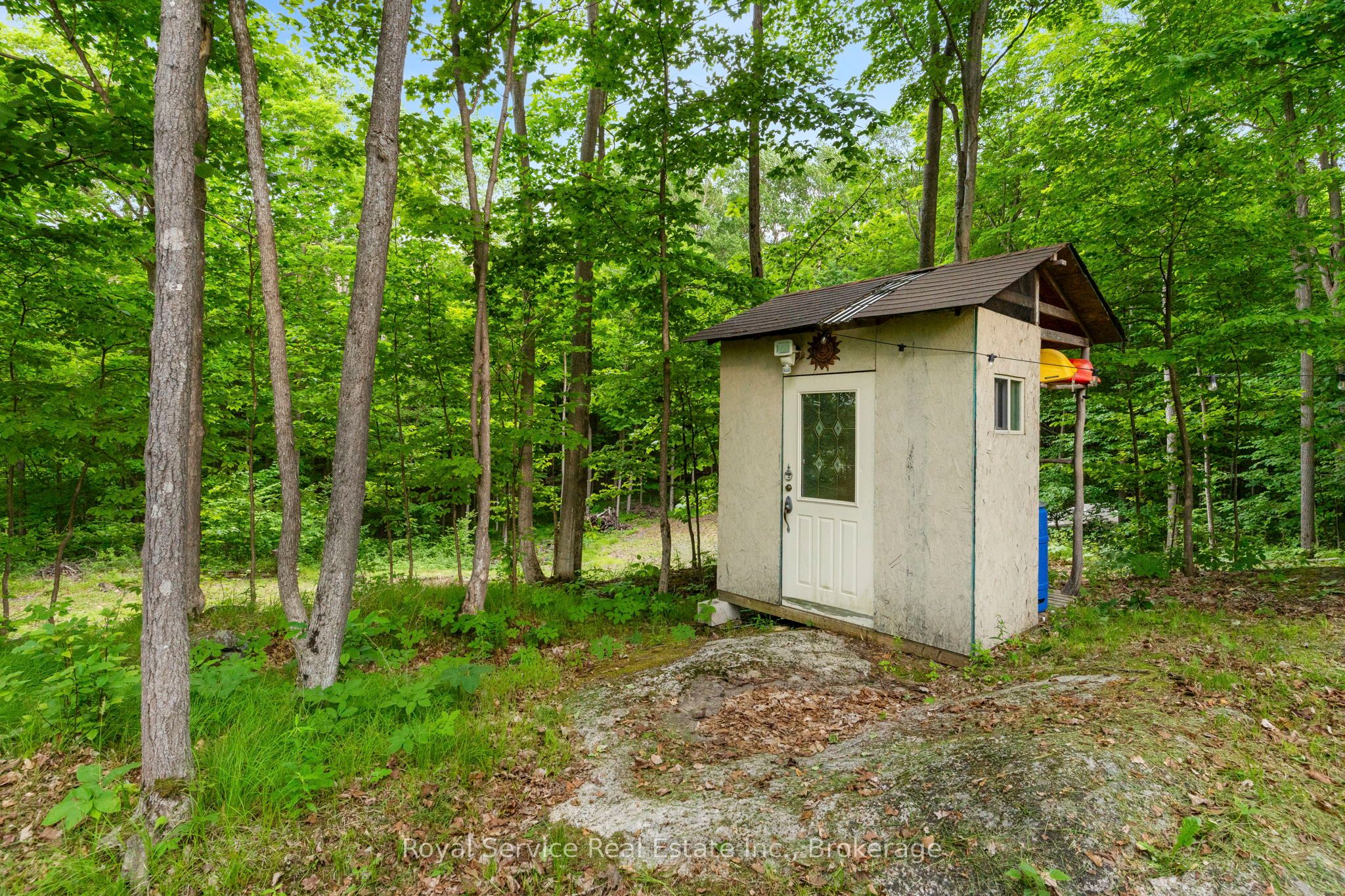 1314 Guigue Road Property Photo 10