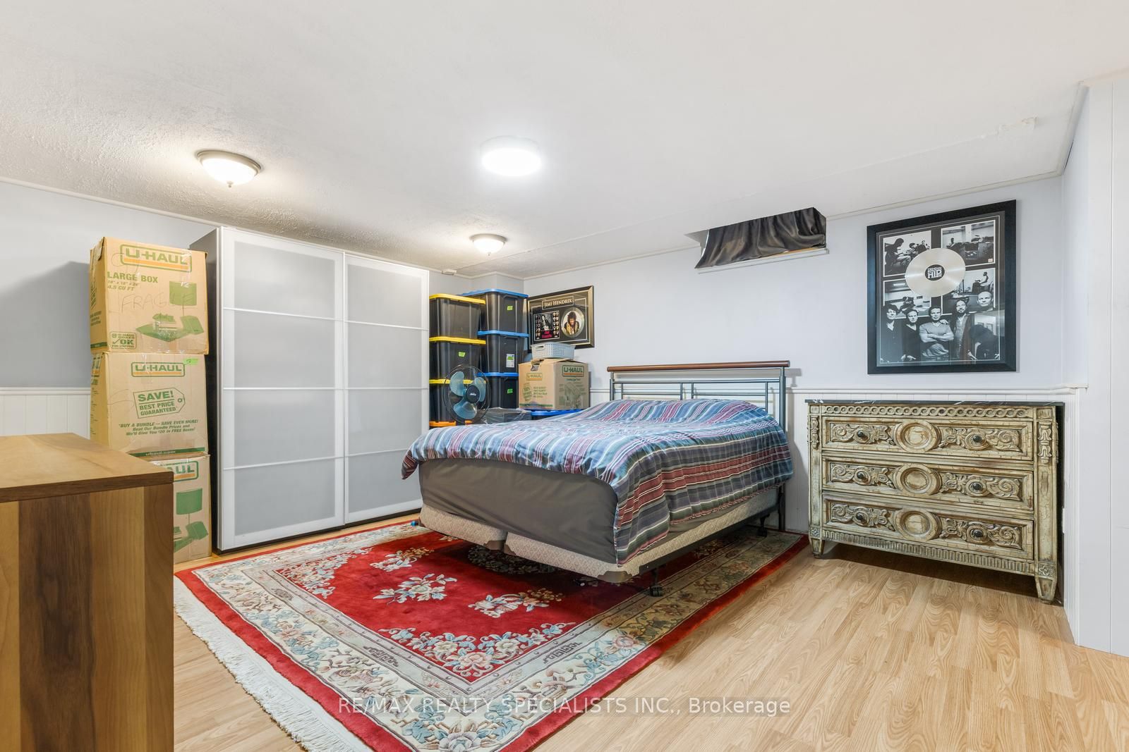16 Lois Lane Property Photo 38
