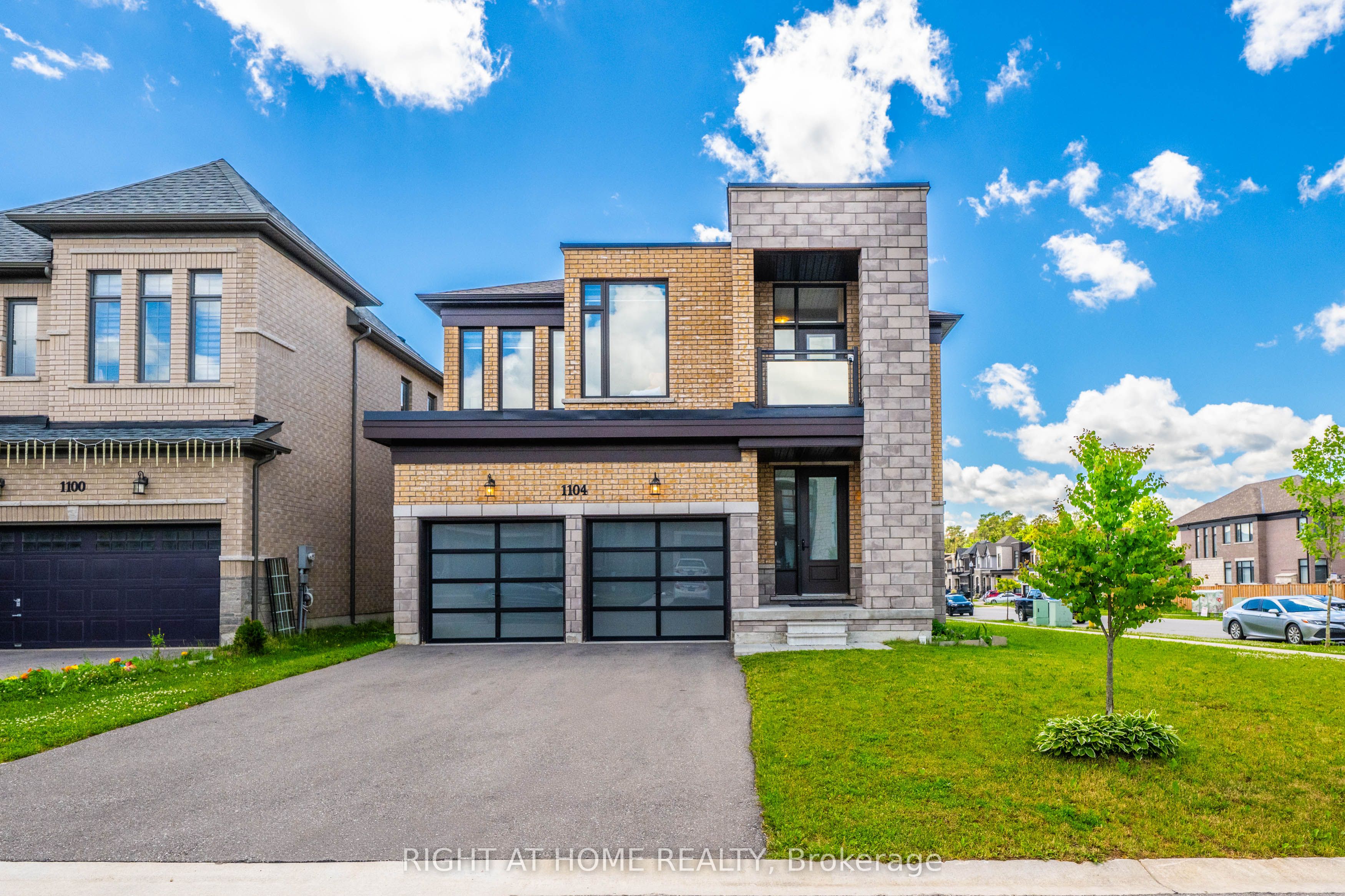 1104 Edinburgh Drive Property Photo 1
