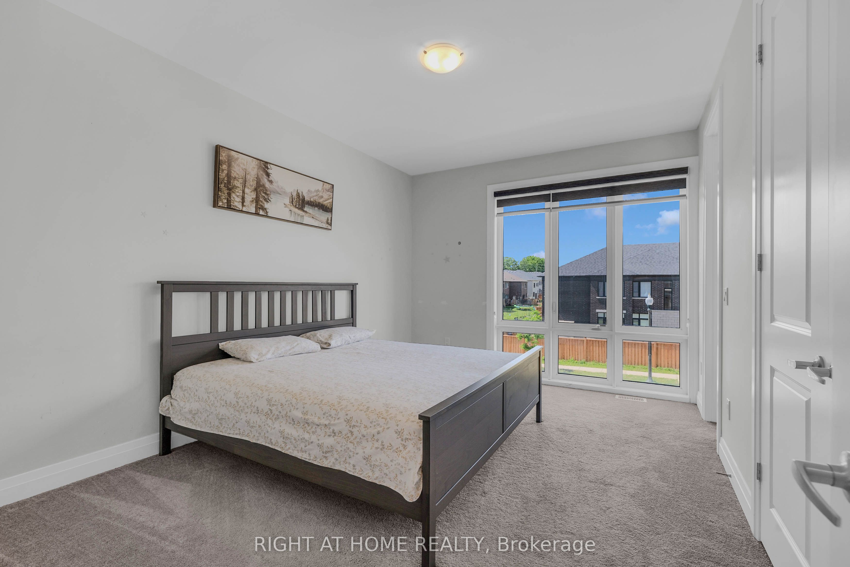 1104 Edinburgh Drive Property Photo 35