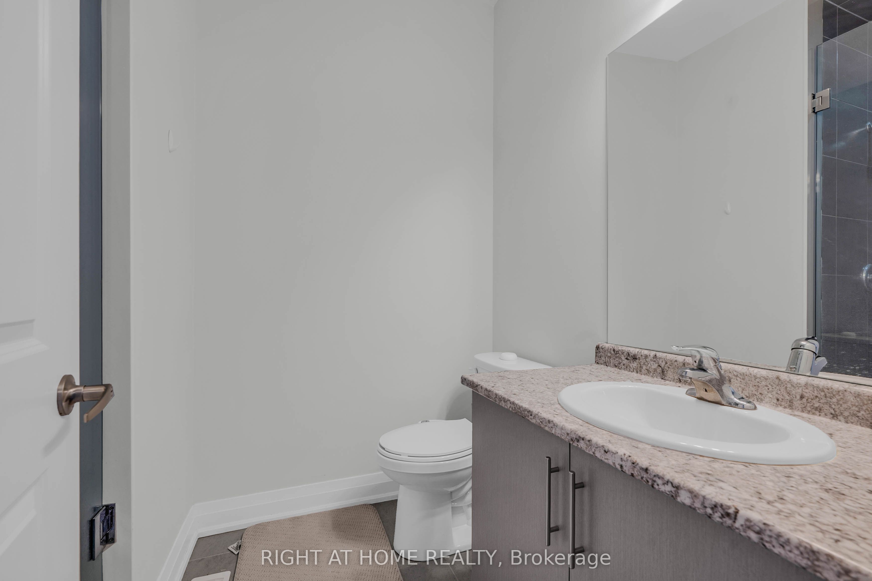 1104 Edinburgh Drive Property Photo 39