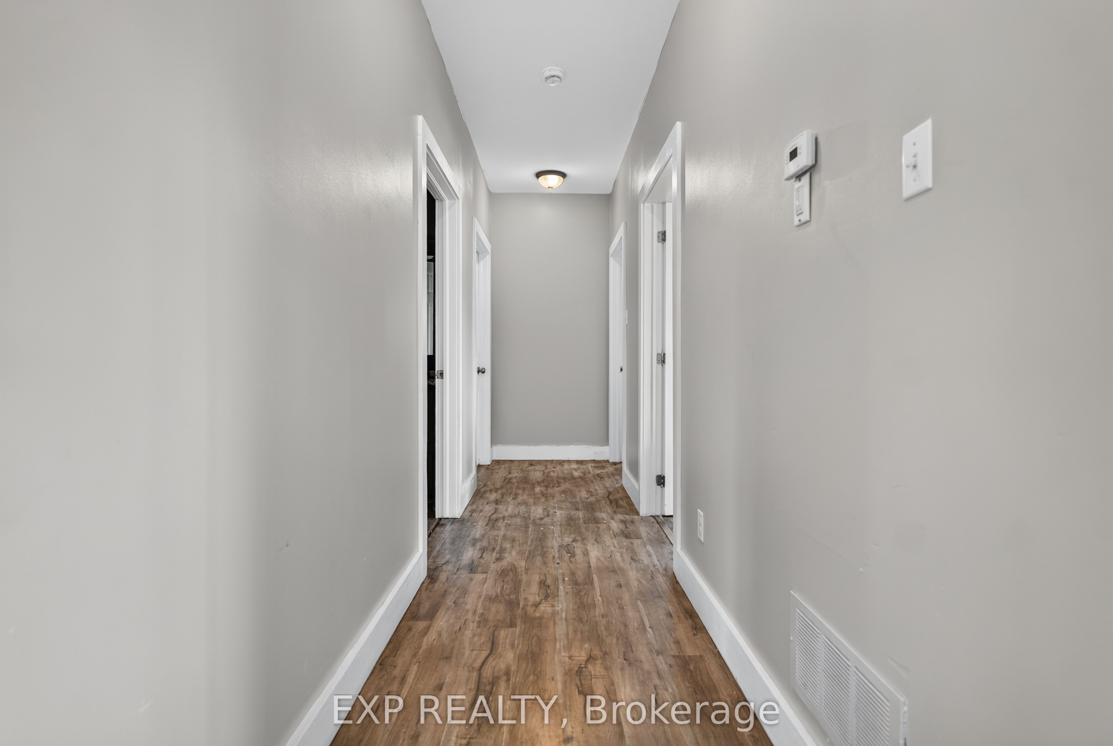 150 Main Street N Property Photo 13