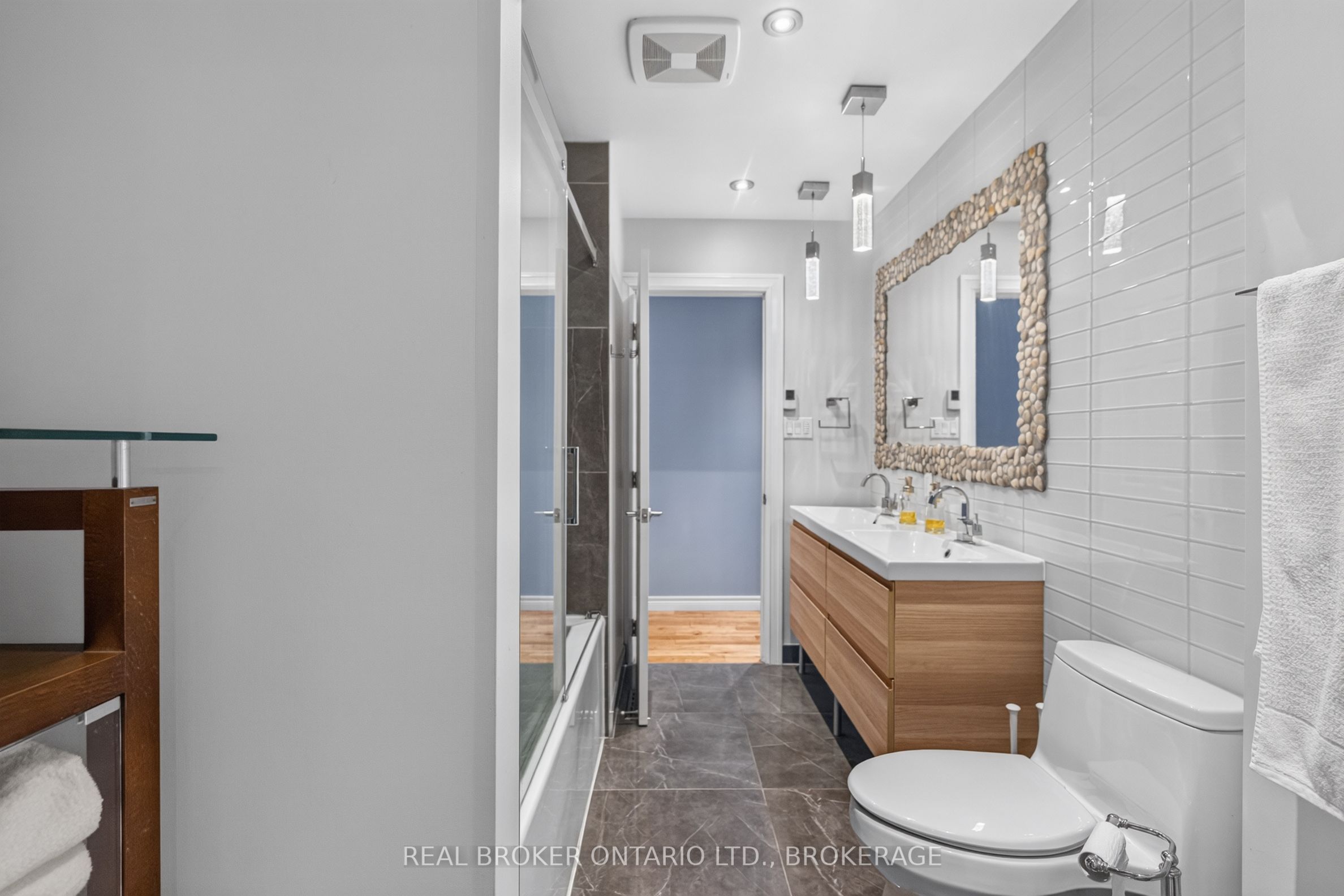 7 Potash Street Property Photo 31