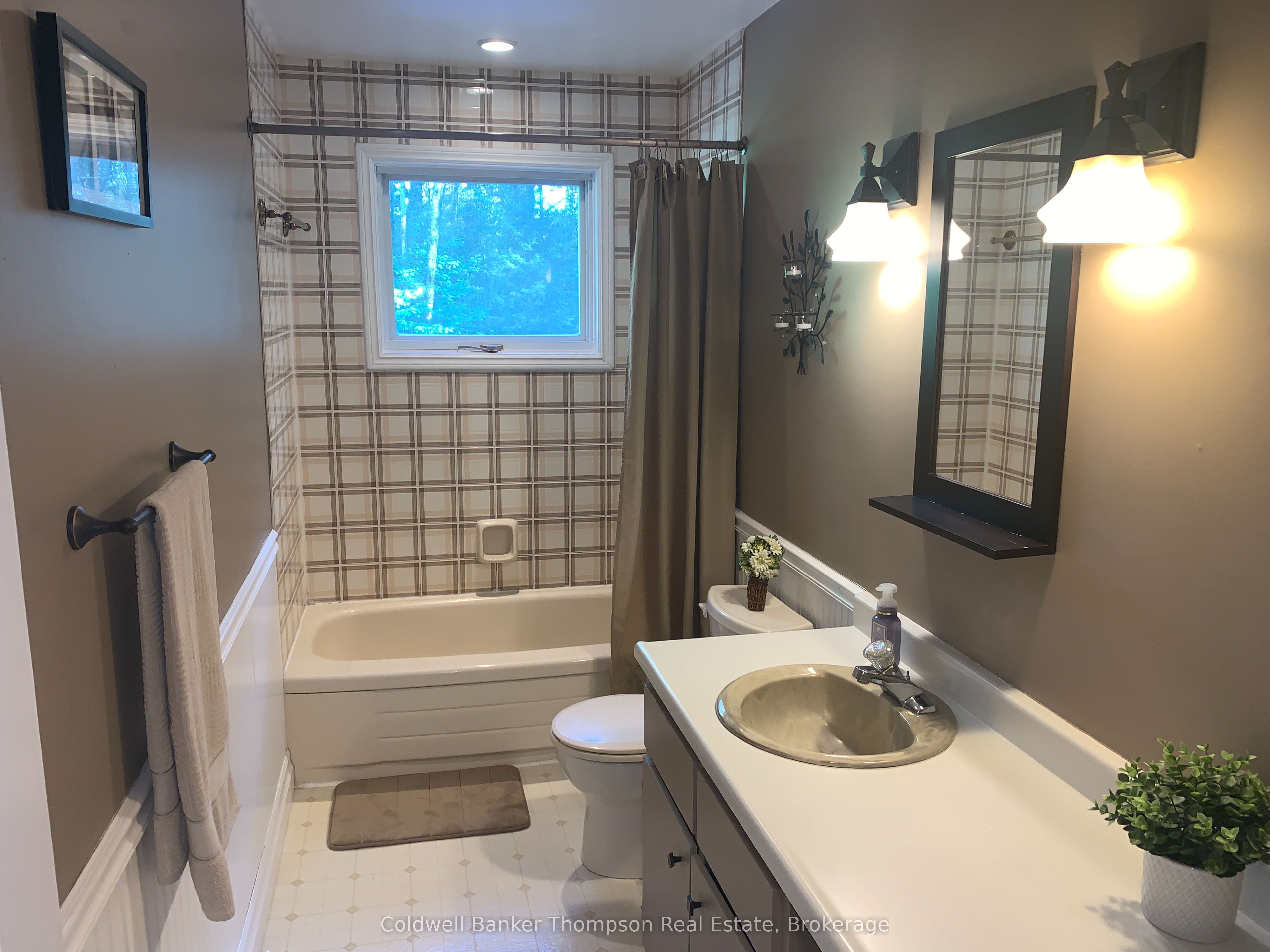 9 Murray Street Property Photo 37