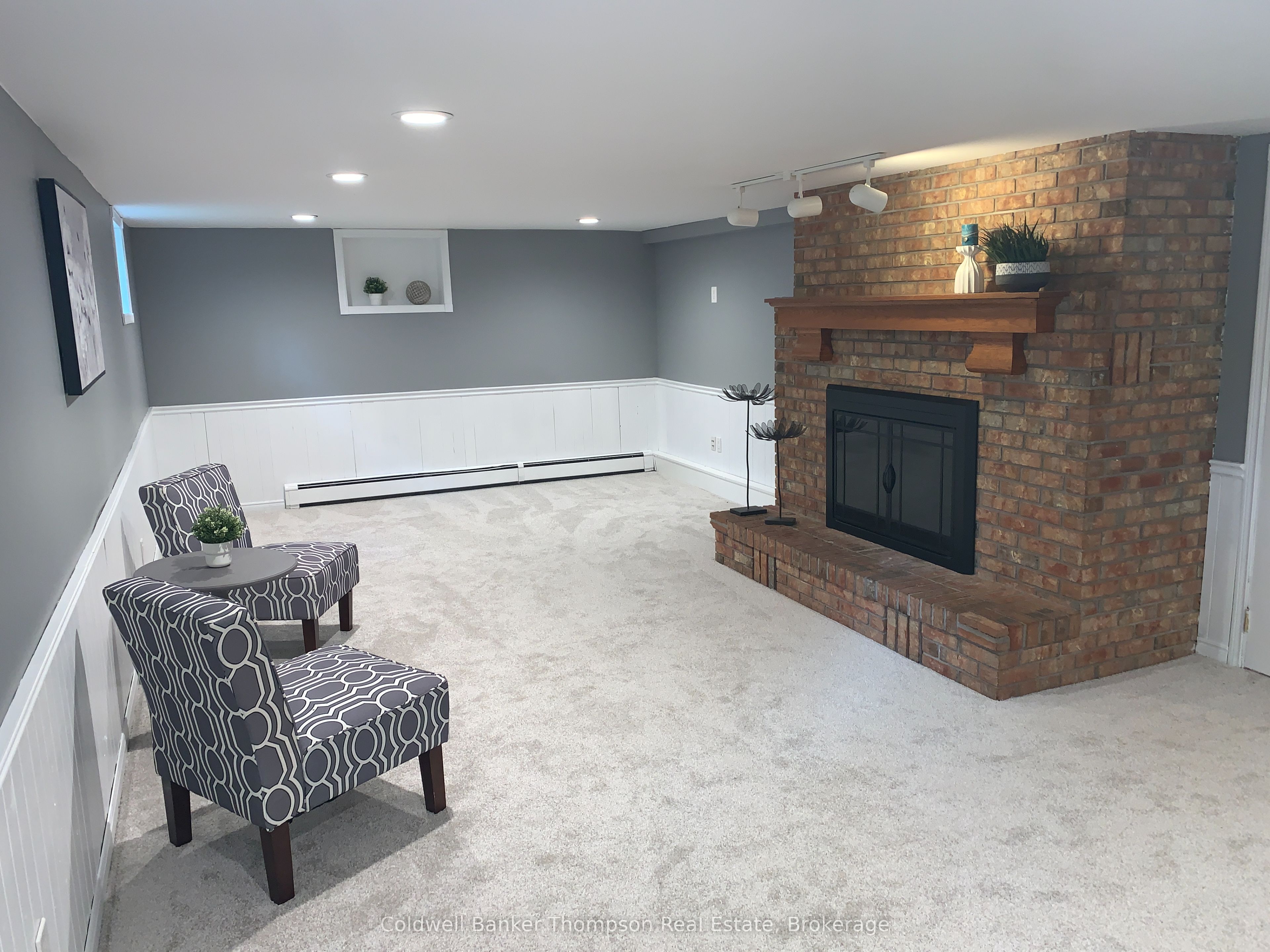 9 Murray Street Property Photo 42