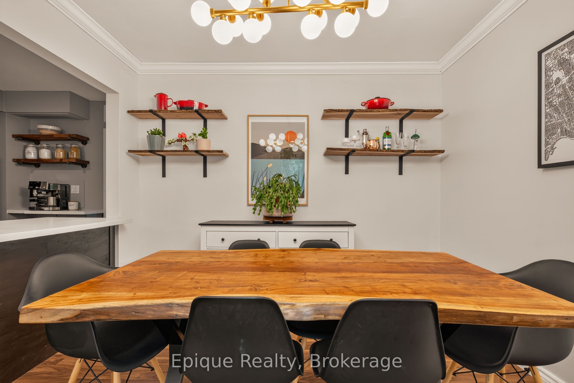 93 Graham Avenue S Property Photo 18
