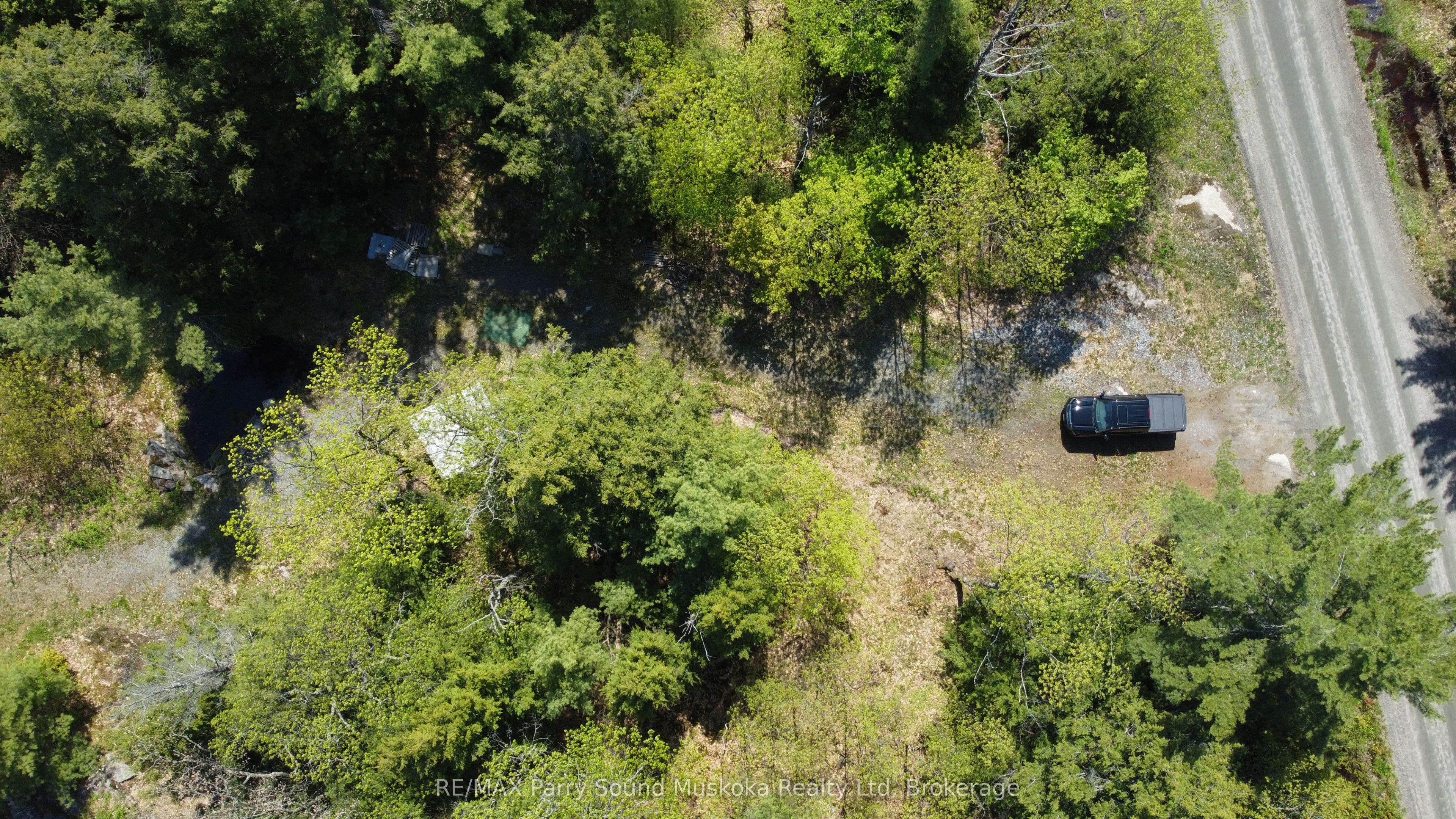 175 North Sandy Plains Road Property Photo 21