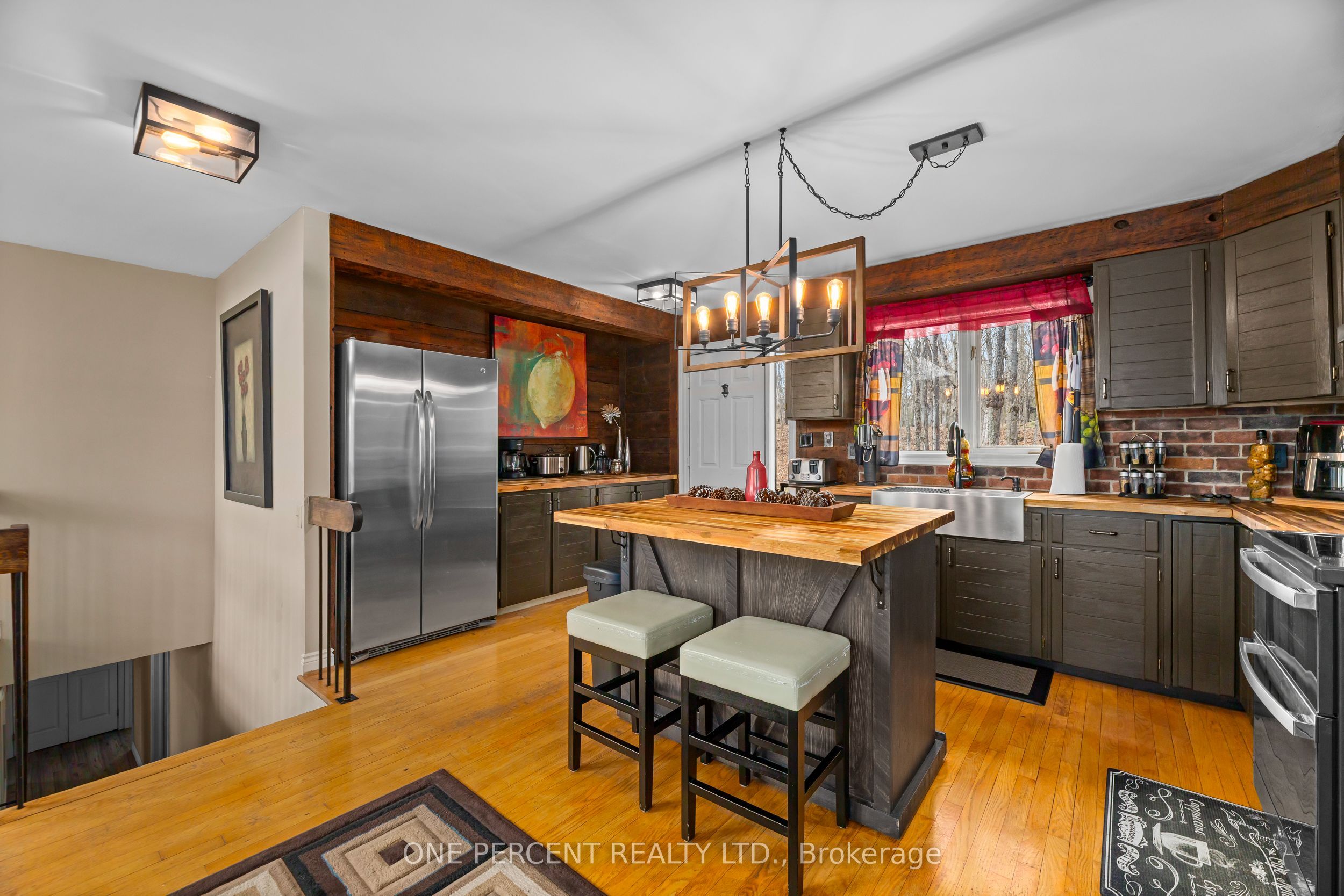 1069 Chalet Road Property Photo 10