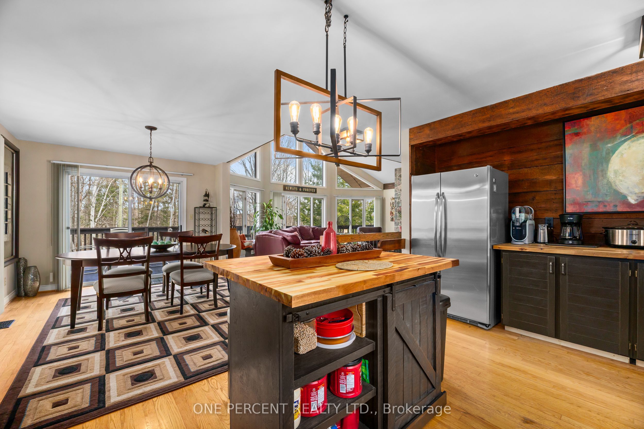 1069 Chalet Road Property Photo 14