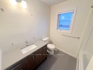 3260 Singleton Avenue 22 Property Photo 3