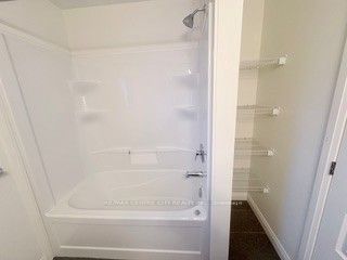 3260 Singleton Avenue 22 Property Photo 4
