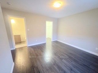 3260 Singleton Avenue 22 Property Photo 8