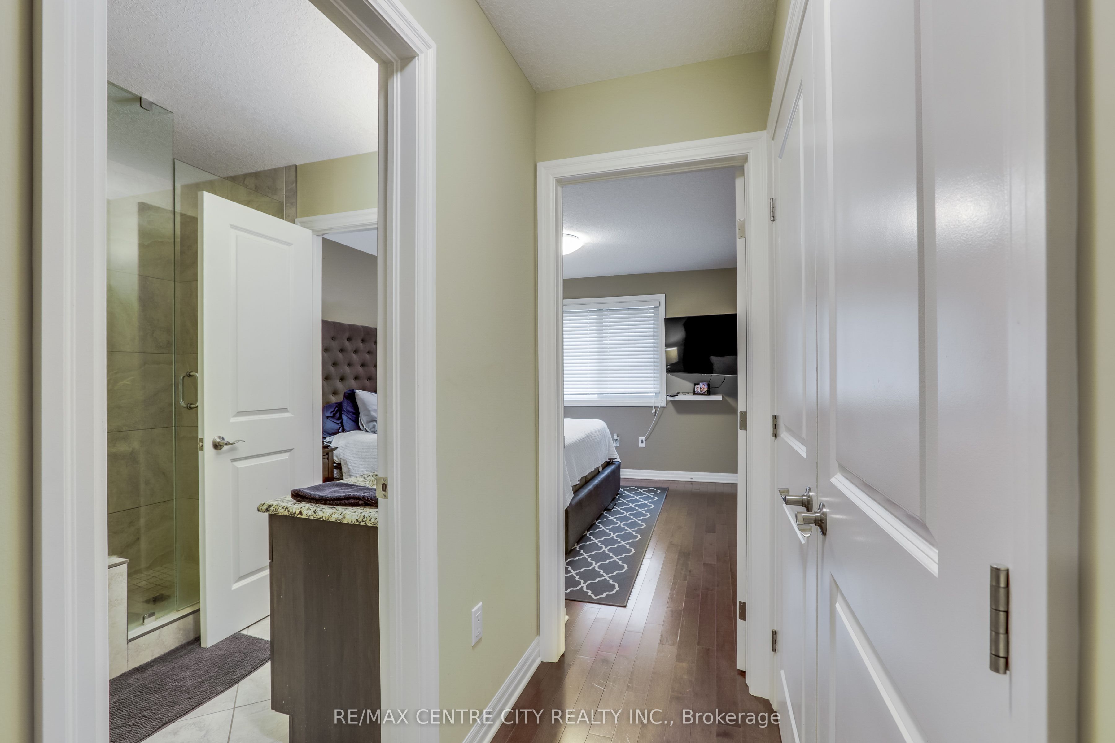 2898 Biddulph Street Property Photo 18
