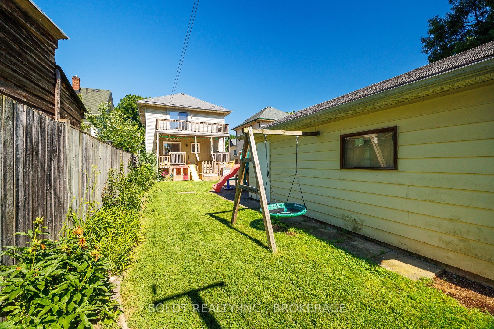 5285 Third Avenue Property Photo 25