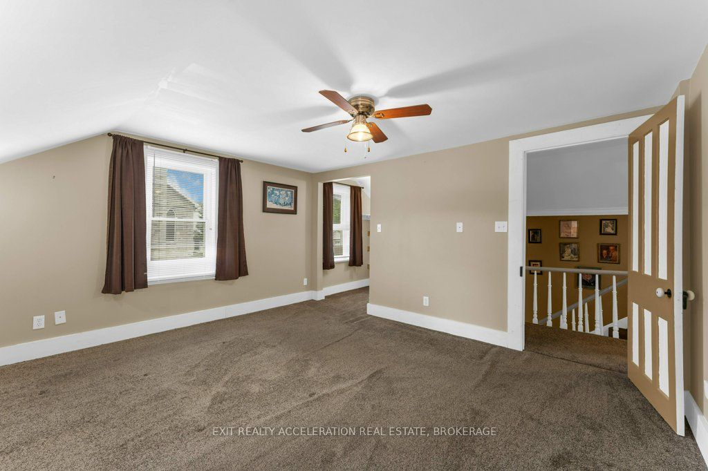 182 West Street Property Photo 33