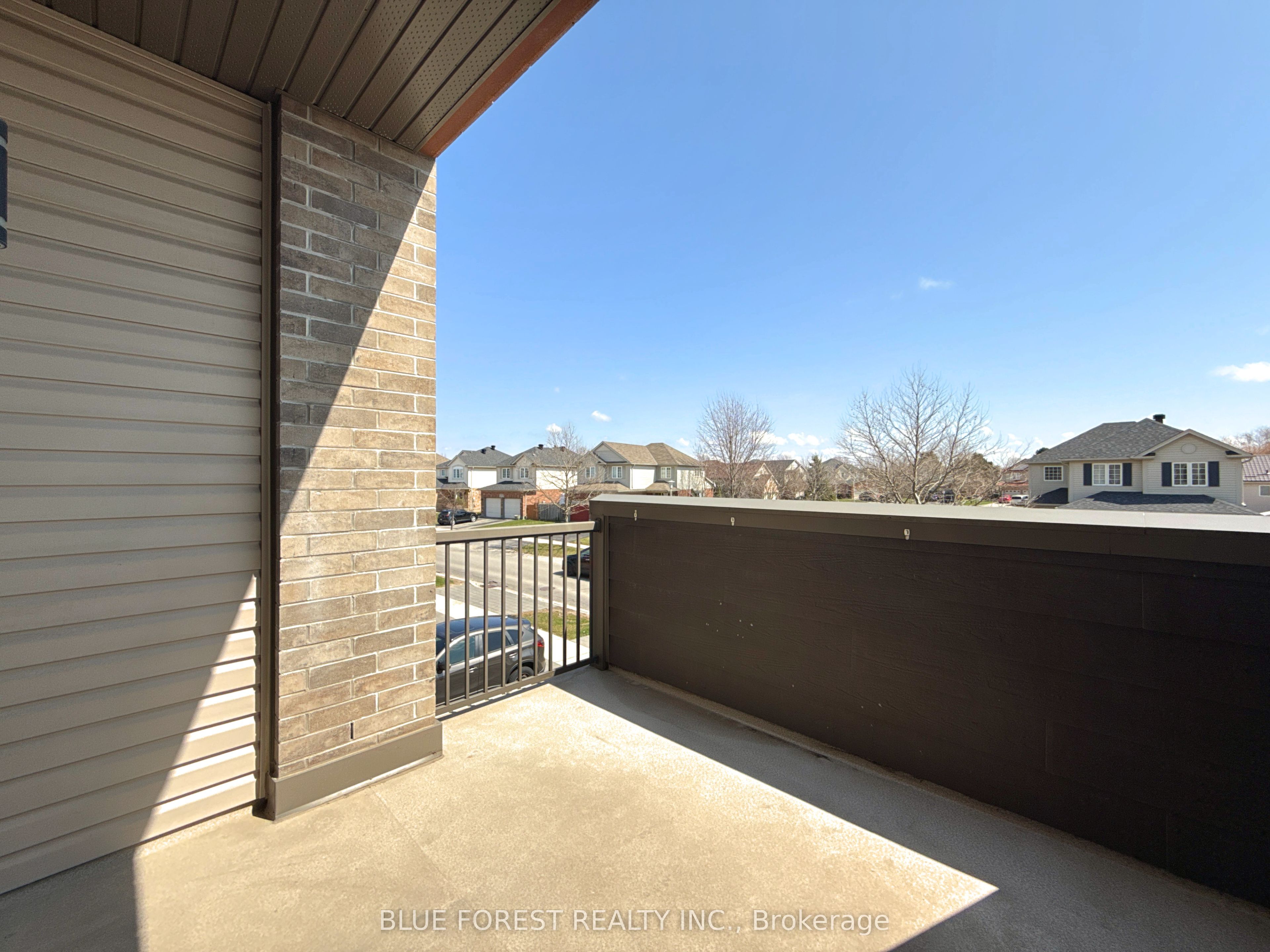 2112 Meadowgate Boulevard Property Photo 14