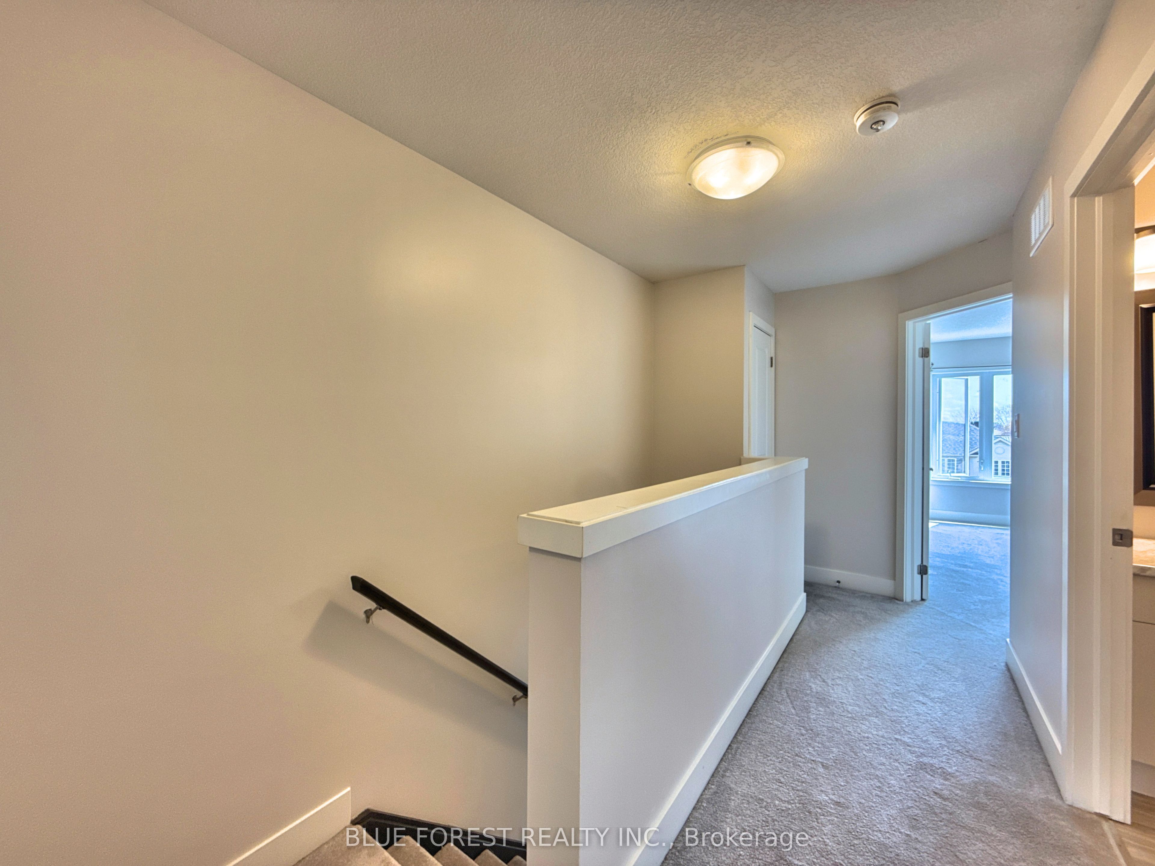 2112 Meadowgate Boulevard Property Photo 20