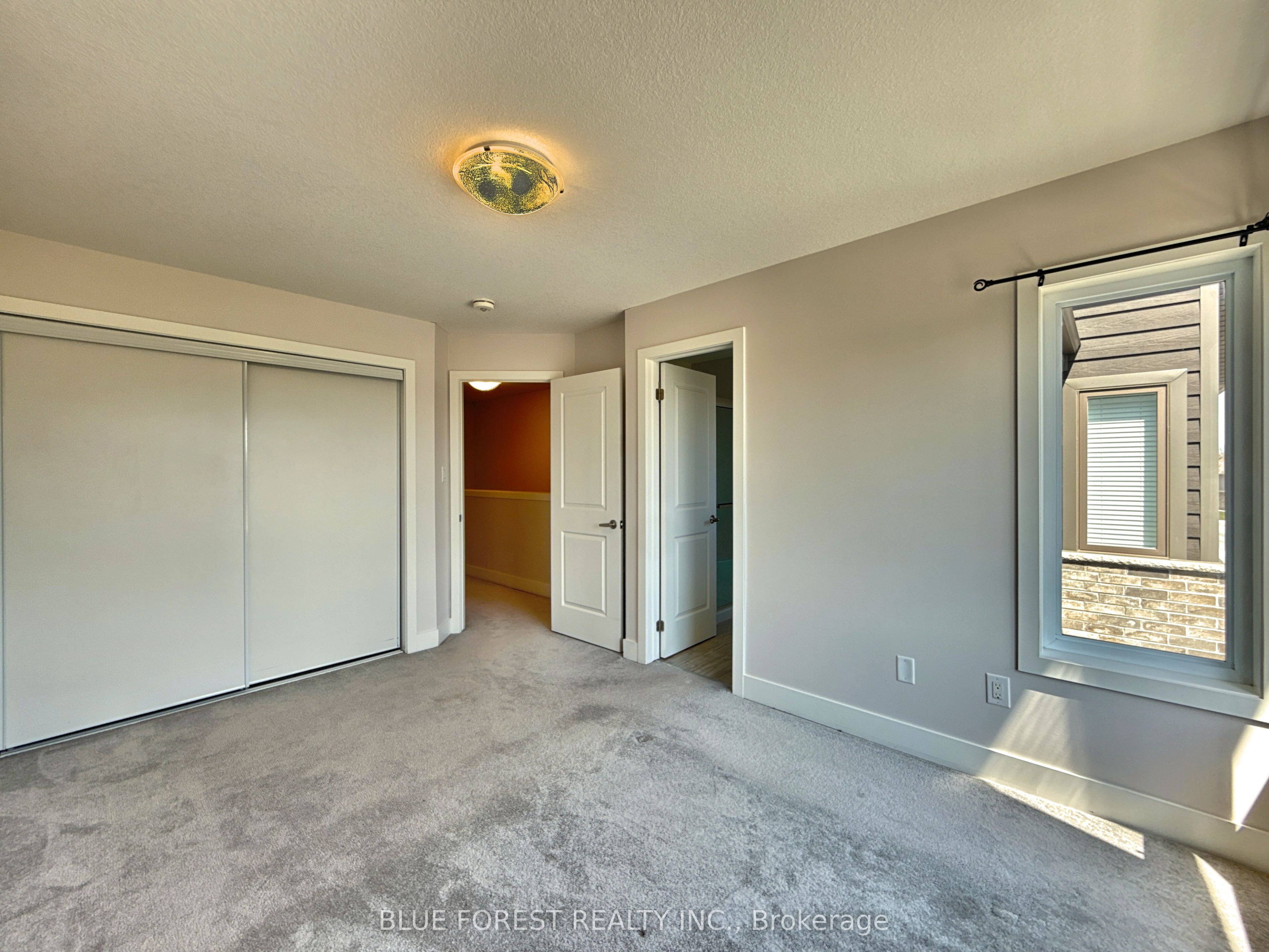 2112 Meadowgate Boulevard Property Photo 24