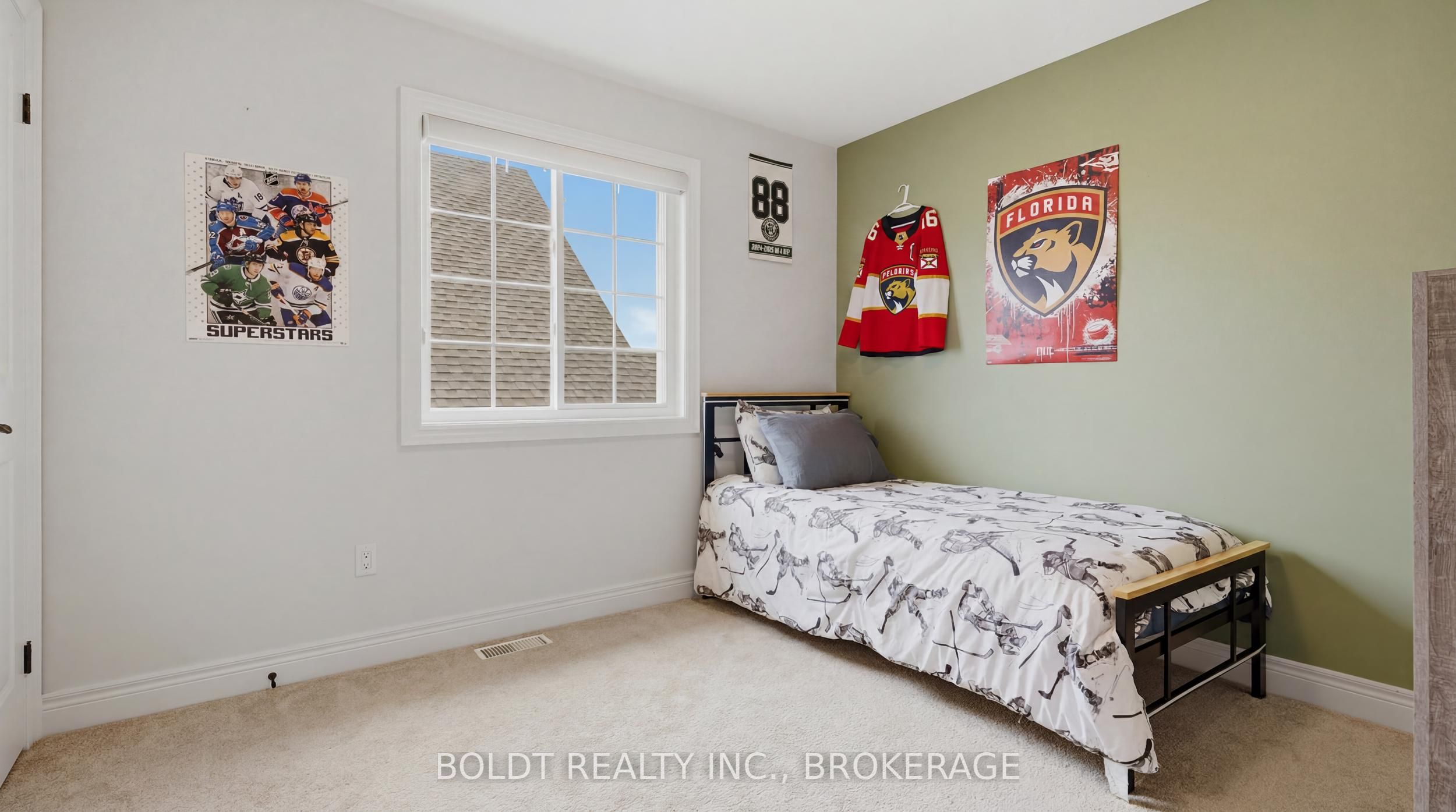 5 Gossen Drive Property Photo 22