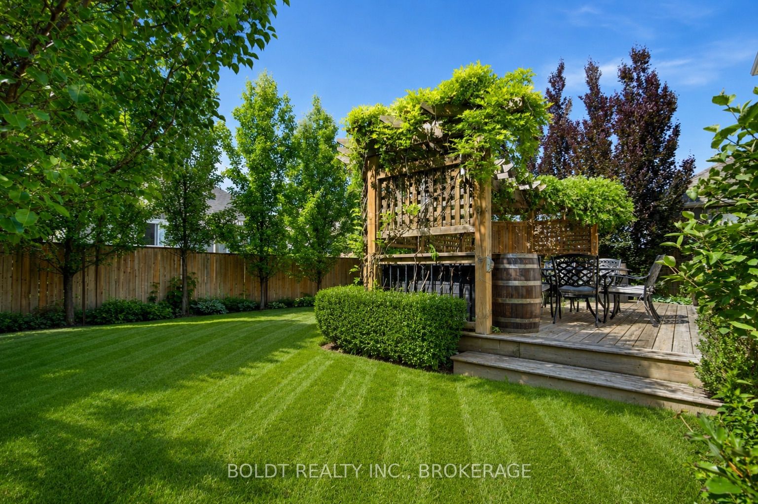 5 Gossen Drive Property Photo 46
