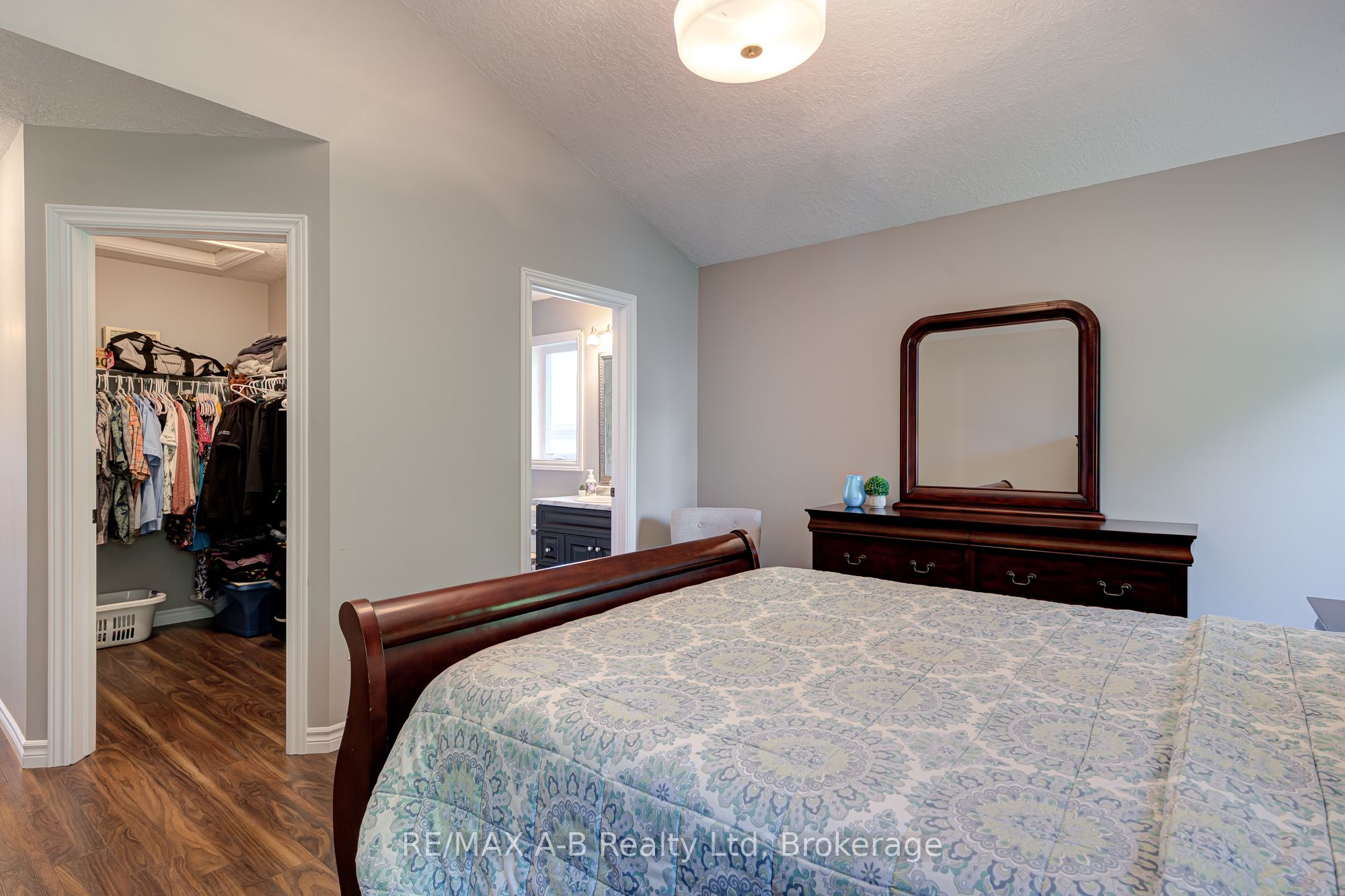 79 Sylvia Street Property Photo 22