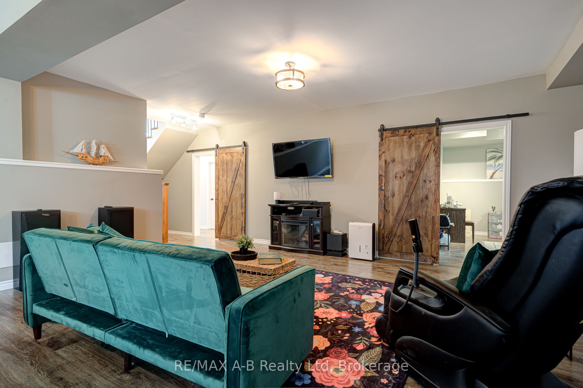 79 Sylvia Street Property Photo 27