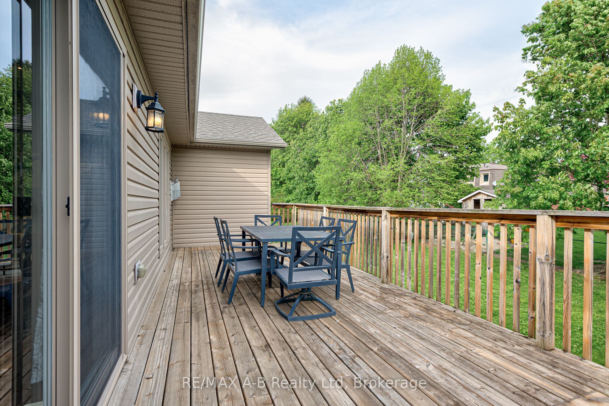 79 Sylvia Street Property Photo 38