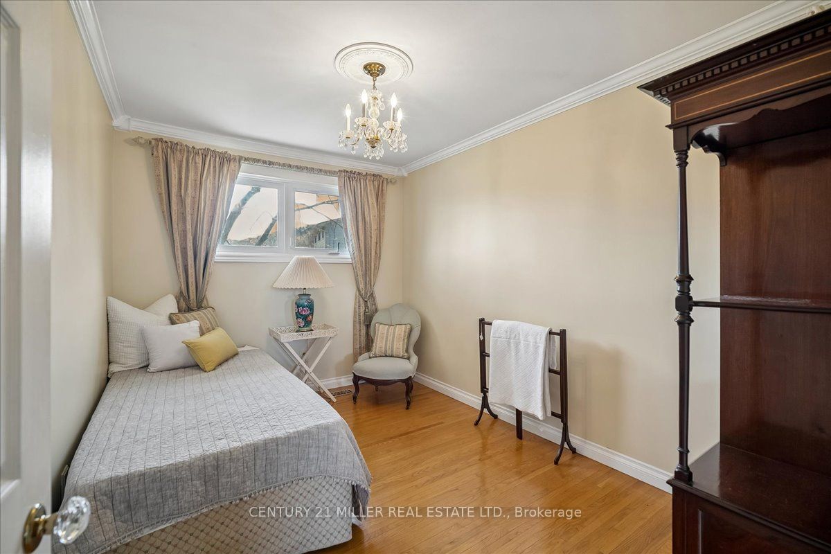 5 Cortina Crescent Property Photo 14