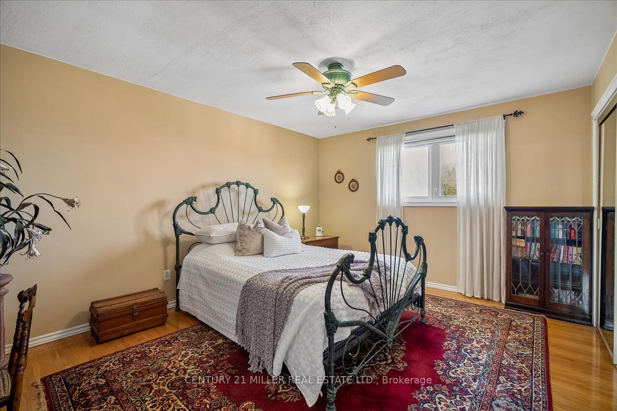 5 Cortina Crescent Property Photo 16