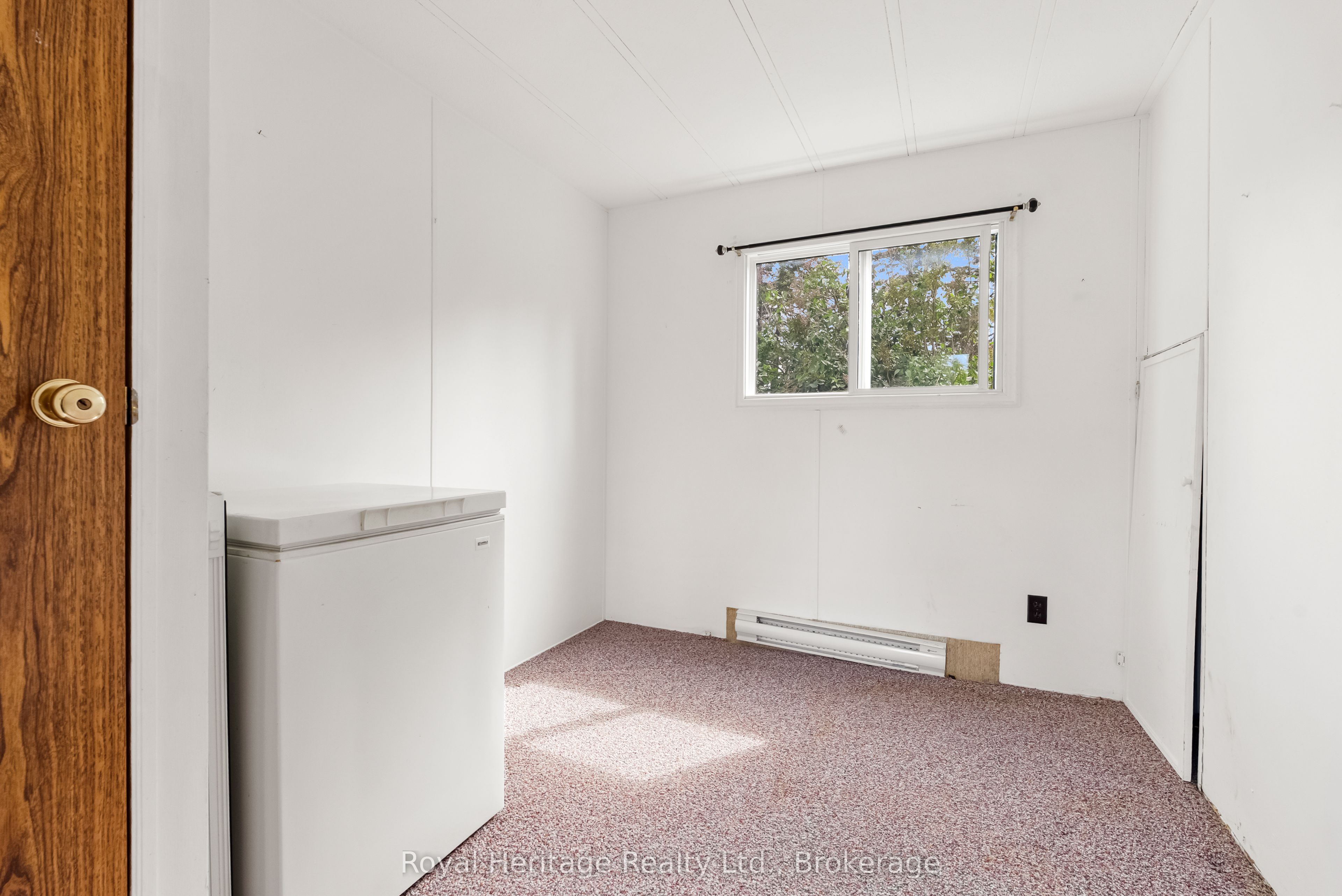 19 Park Crescent Property Photo 13