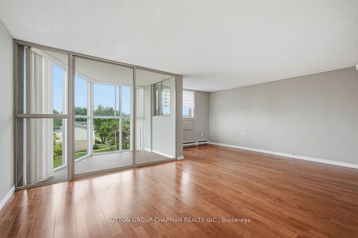 127 Belmont Drive 403 Property Photo 6
