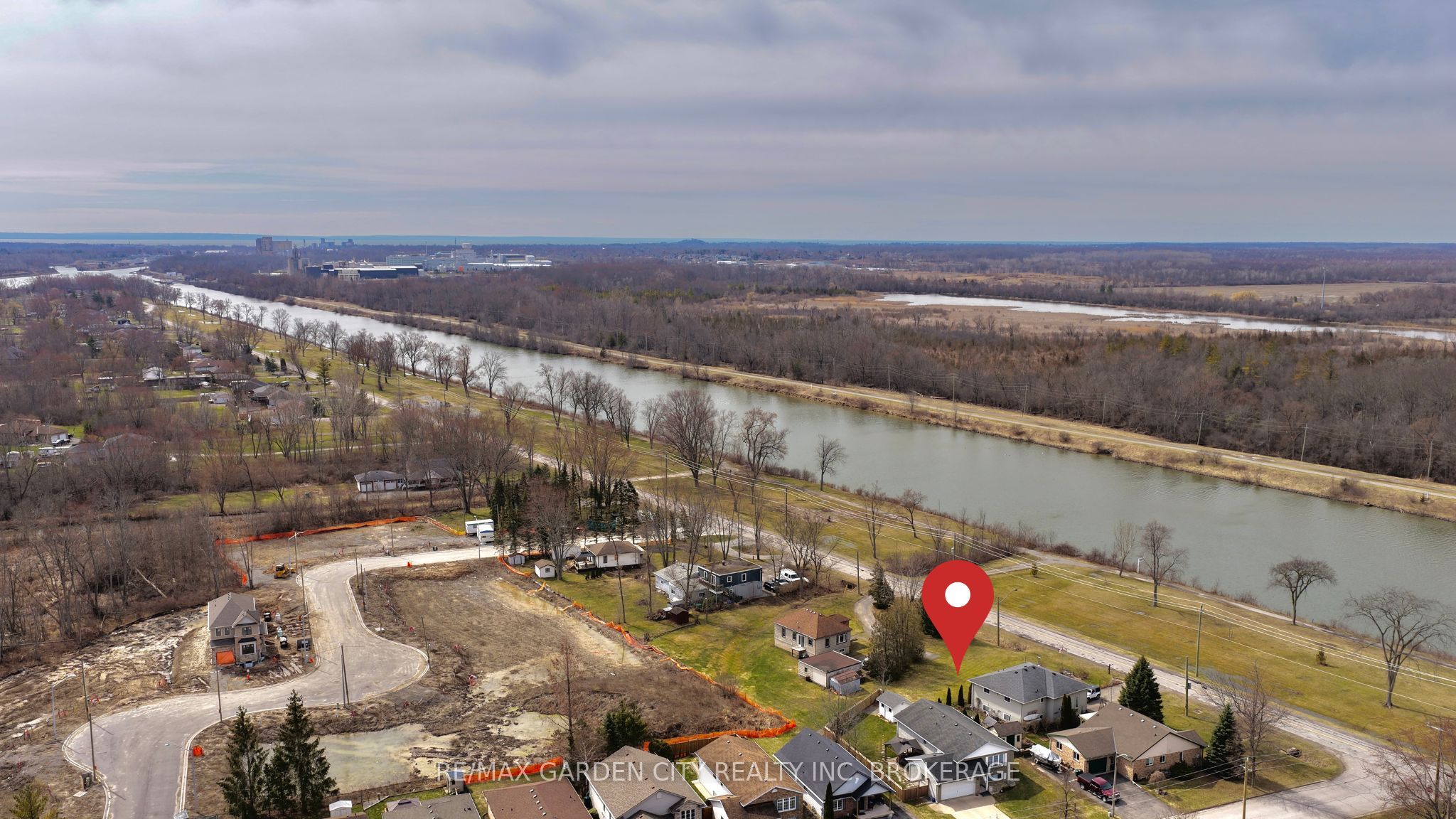 156 Kingsway Property Photo 15