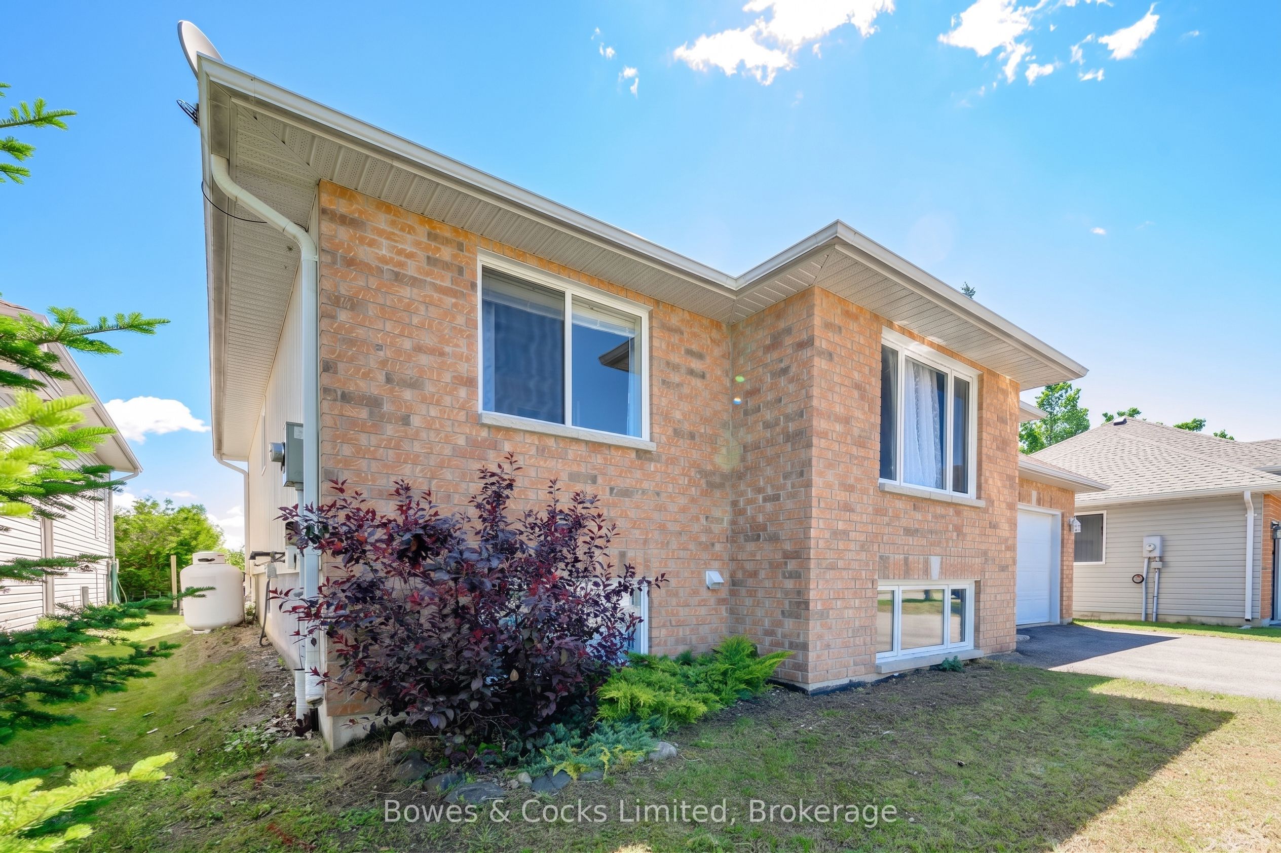 59 Birch Crescent Property Photo 7