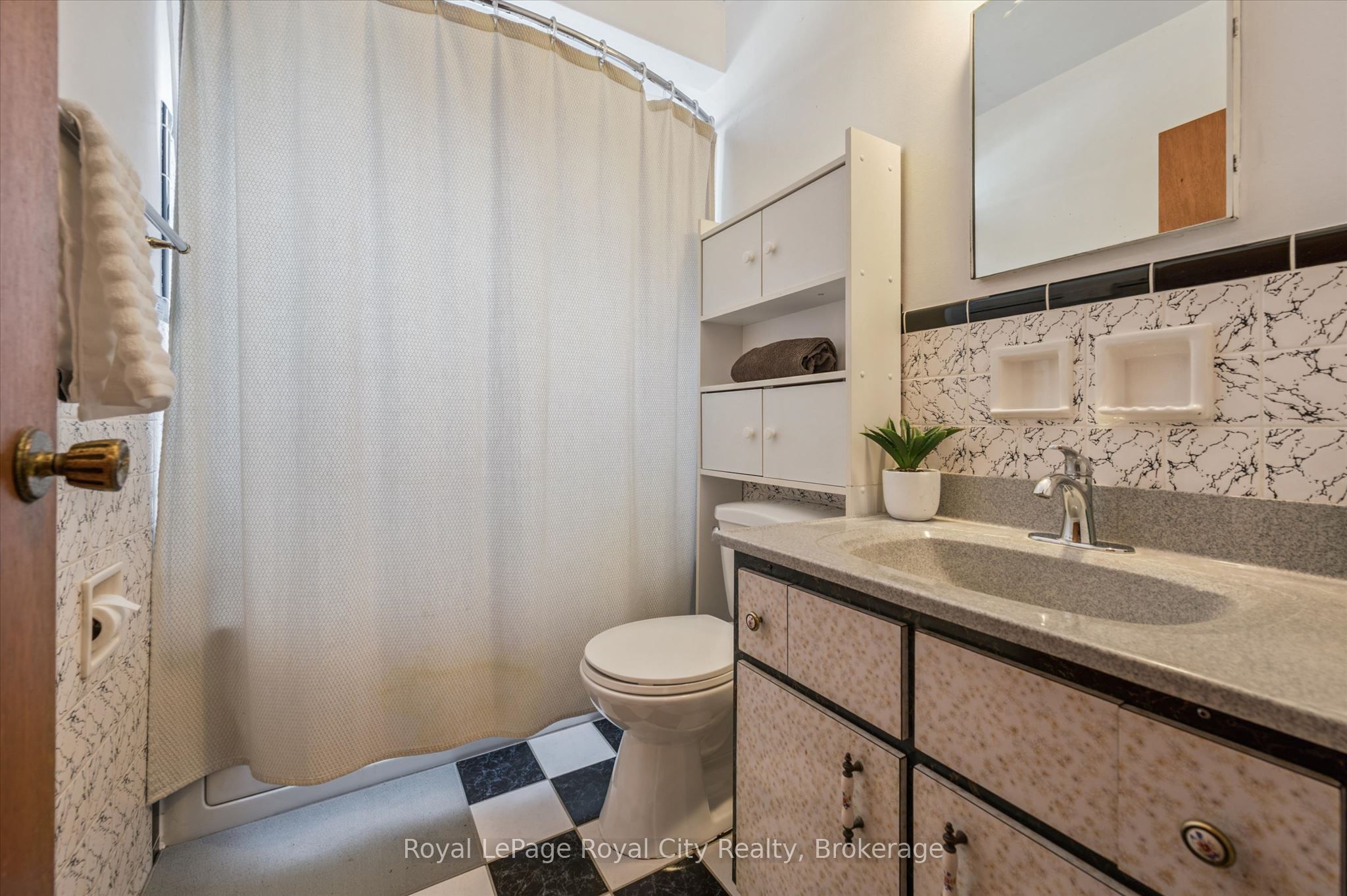 87 Cassino Avenue Property Photo 19
