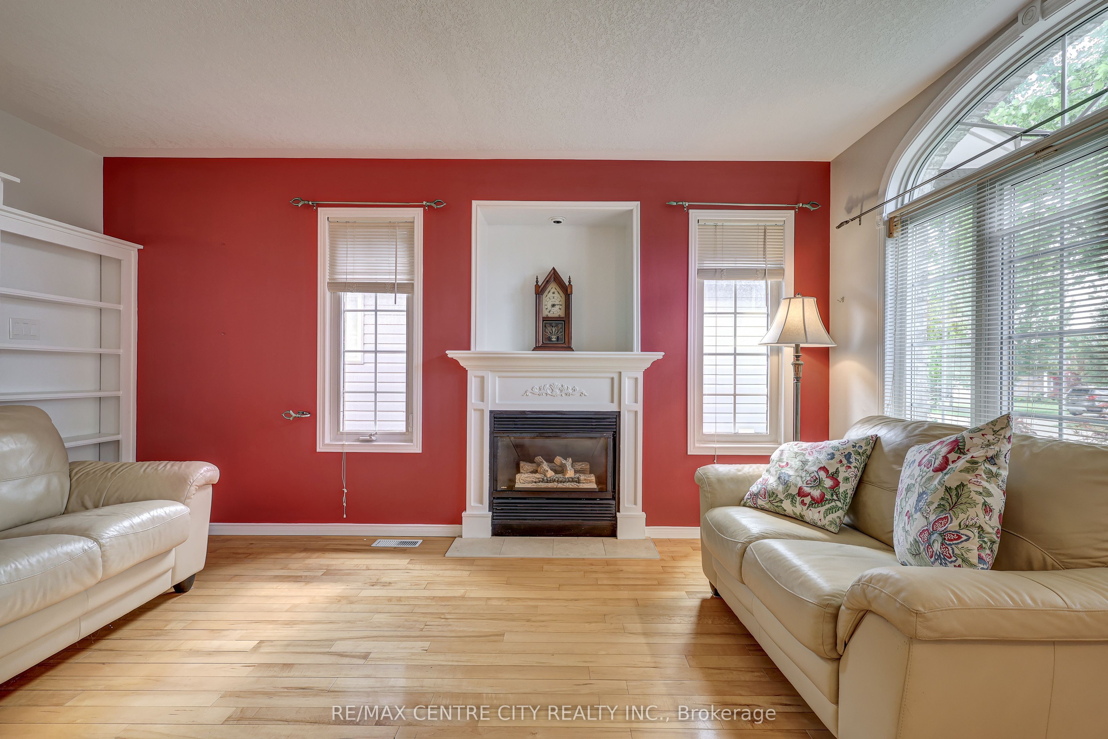 24 Schreyer Drive Property Photo 7