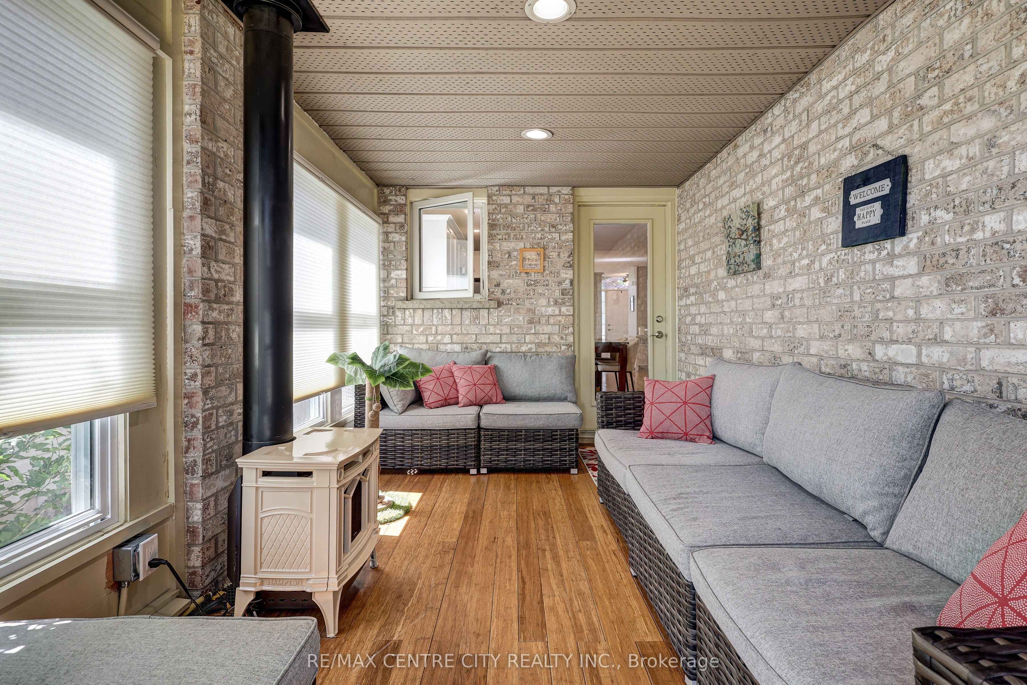 24 Schreyer Drive Property Photo 28