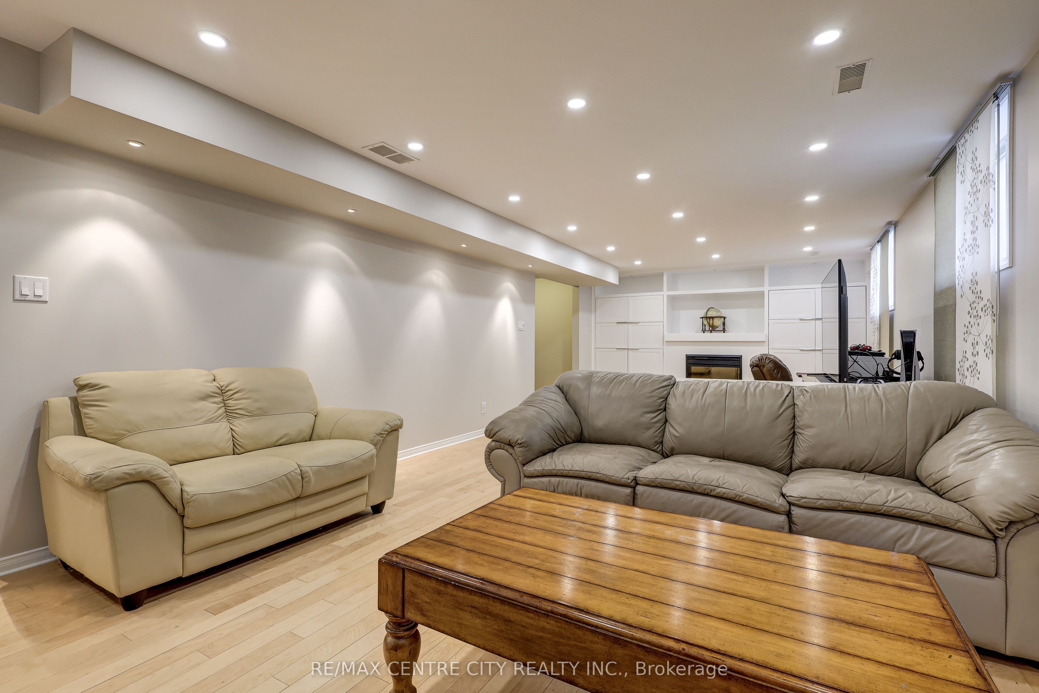 24 Schreyer Drive Property Photo 31