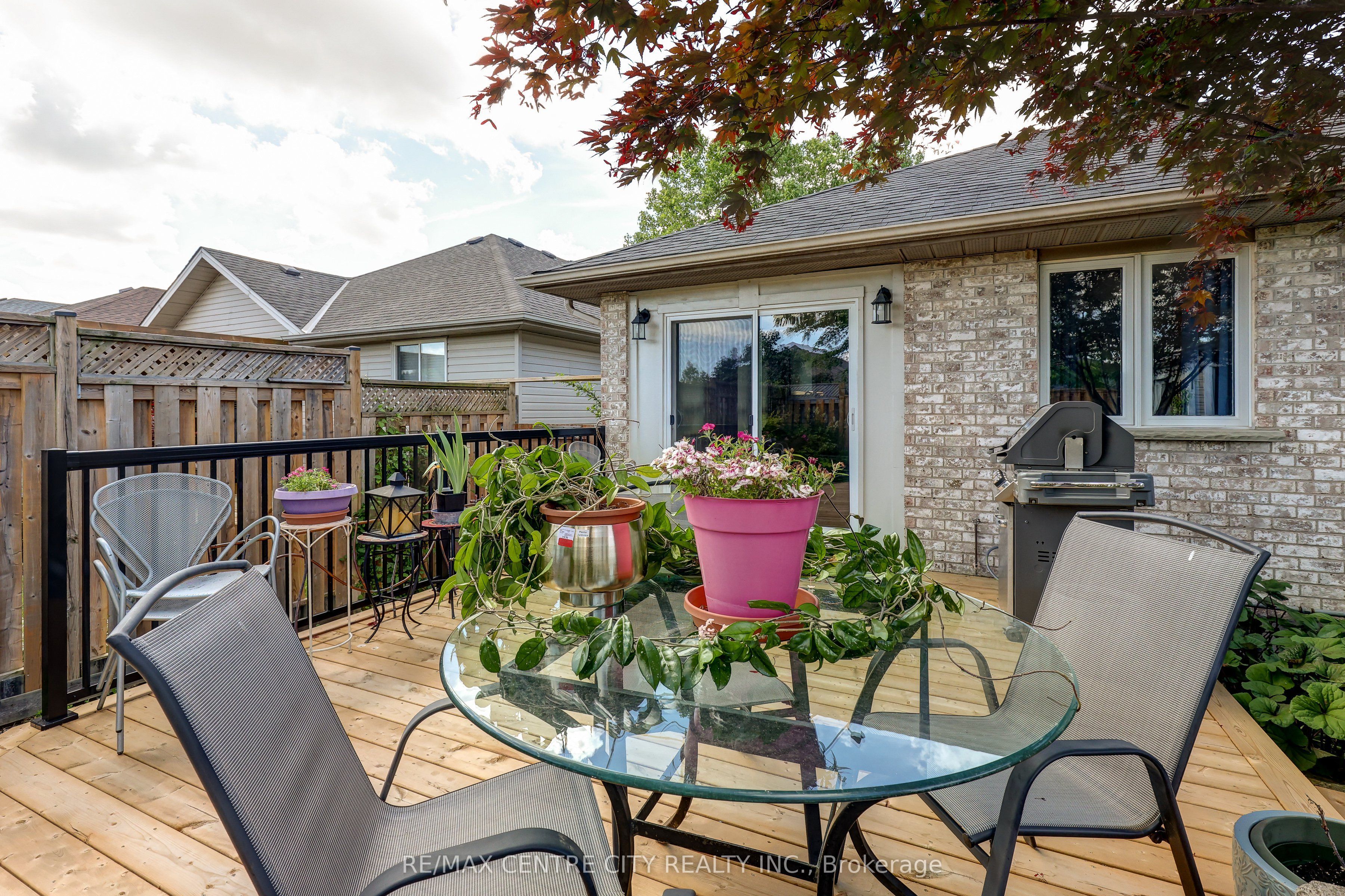 24 Schreyer Drive Property Photo 43