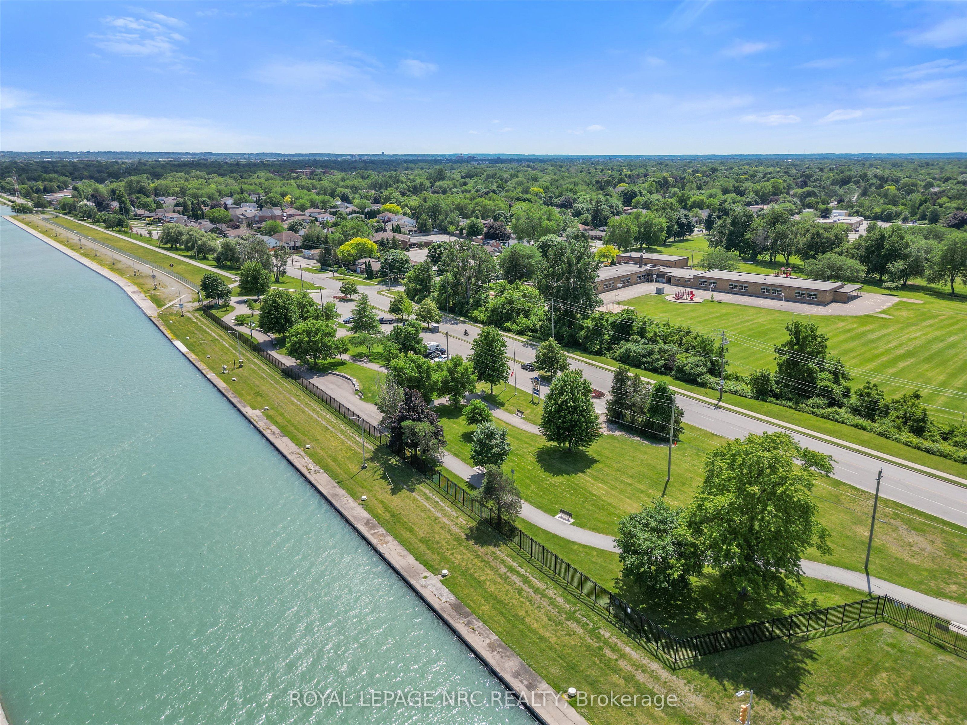 267 Lakeshore Road Property Photo 15