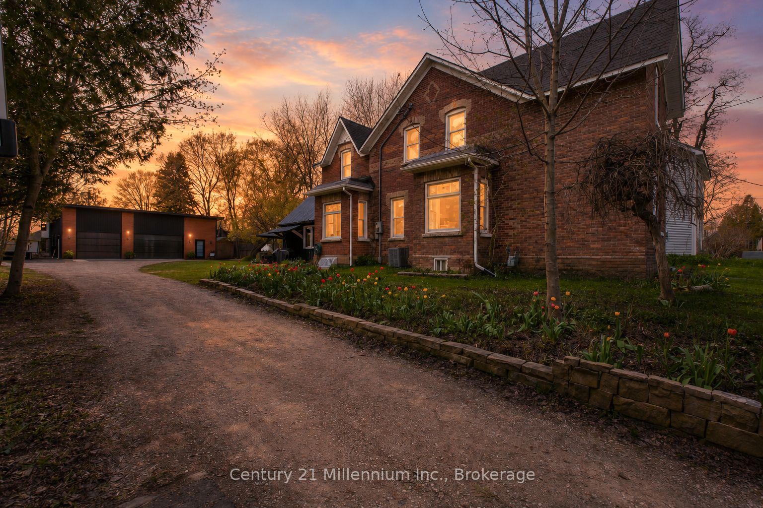 16 Peter Street Property Photo 1