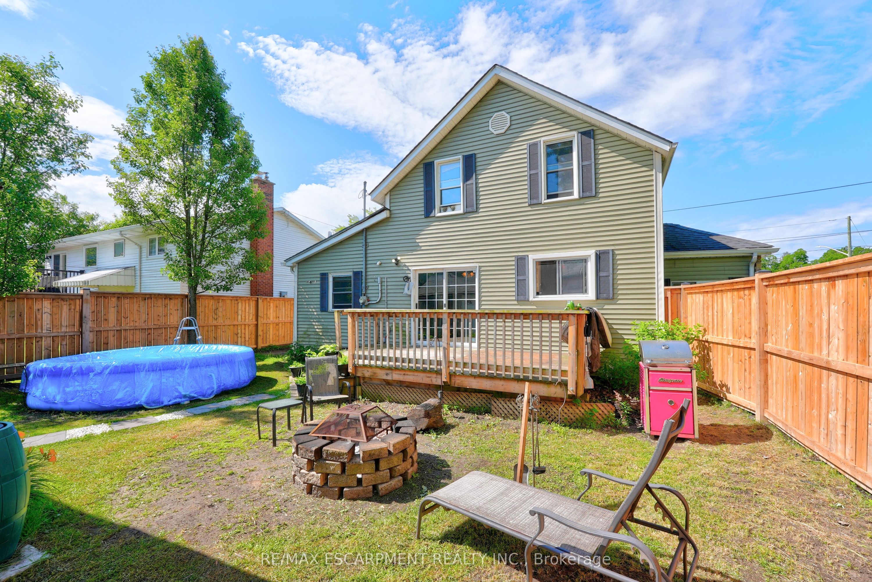 503 John Street Property Photo 31